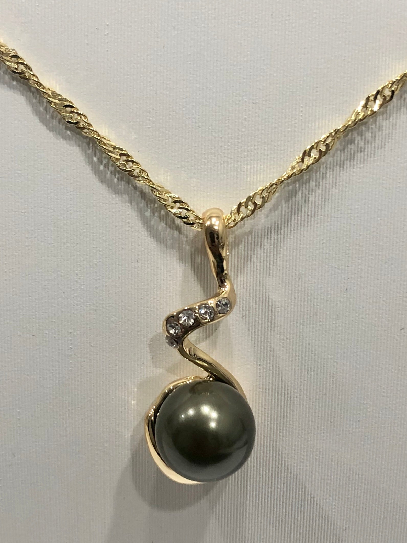 18ct Gold Plated Faux Pearl Pendant - 03 Fashion Jewellery 