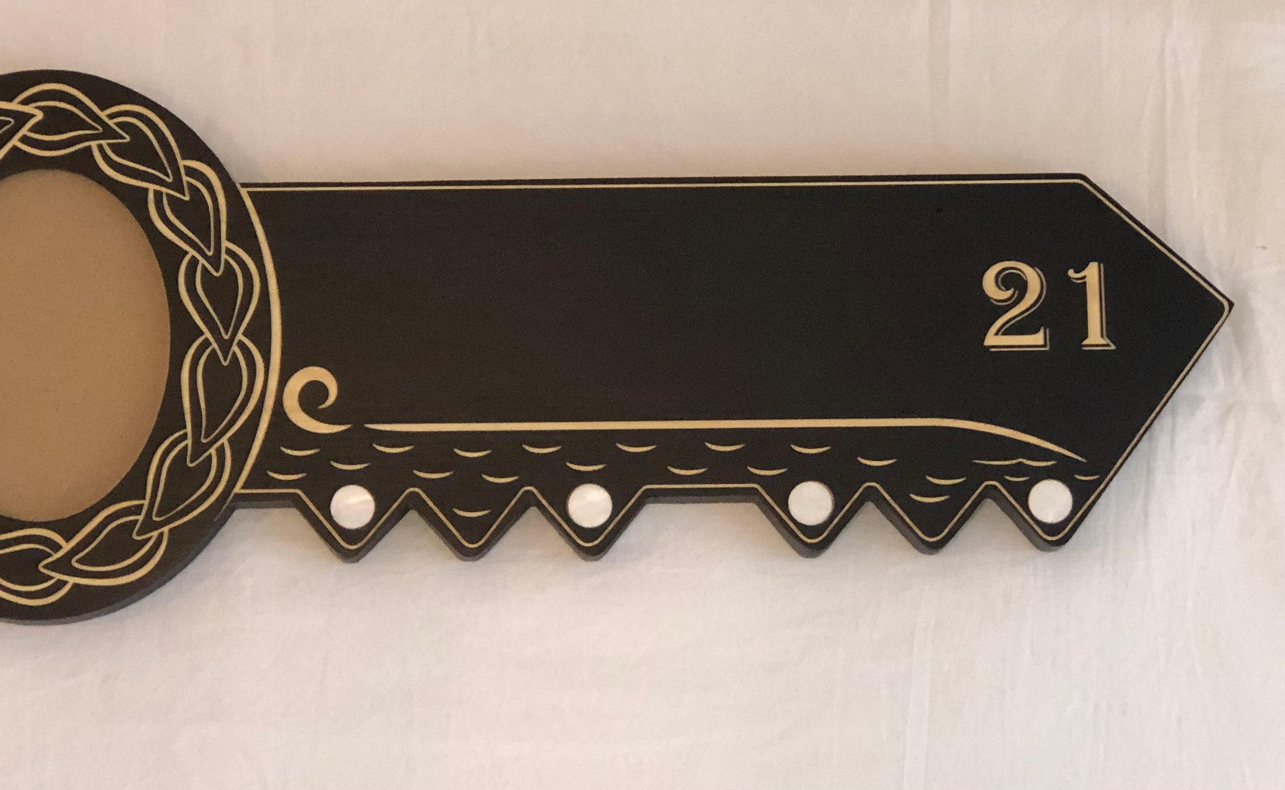 21st Island Design Key with Coloured Paua Shell Hibiscus Flower Inlay & 21 with Round White Mother of Pearl Inlays - Design 2116 21st Keys 21st Island Design Key with Coloured Paua Shell Hibiscus Flower Inlay & 21 with Round White Mother of Pearl Inlays - Design 2116 21st Keys