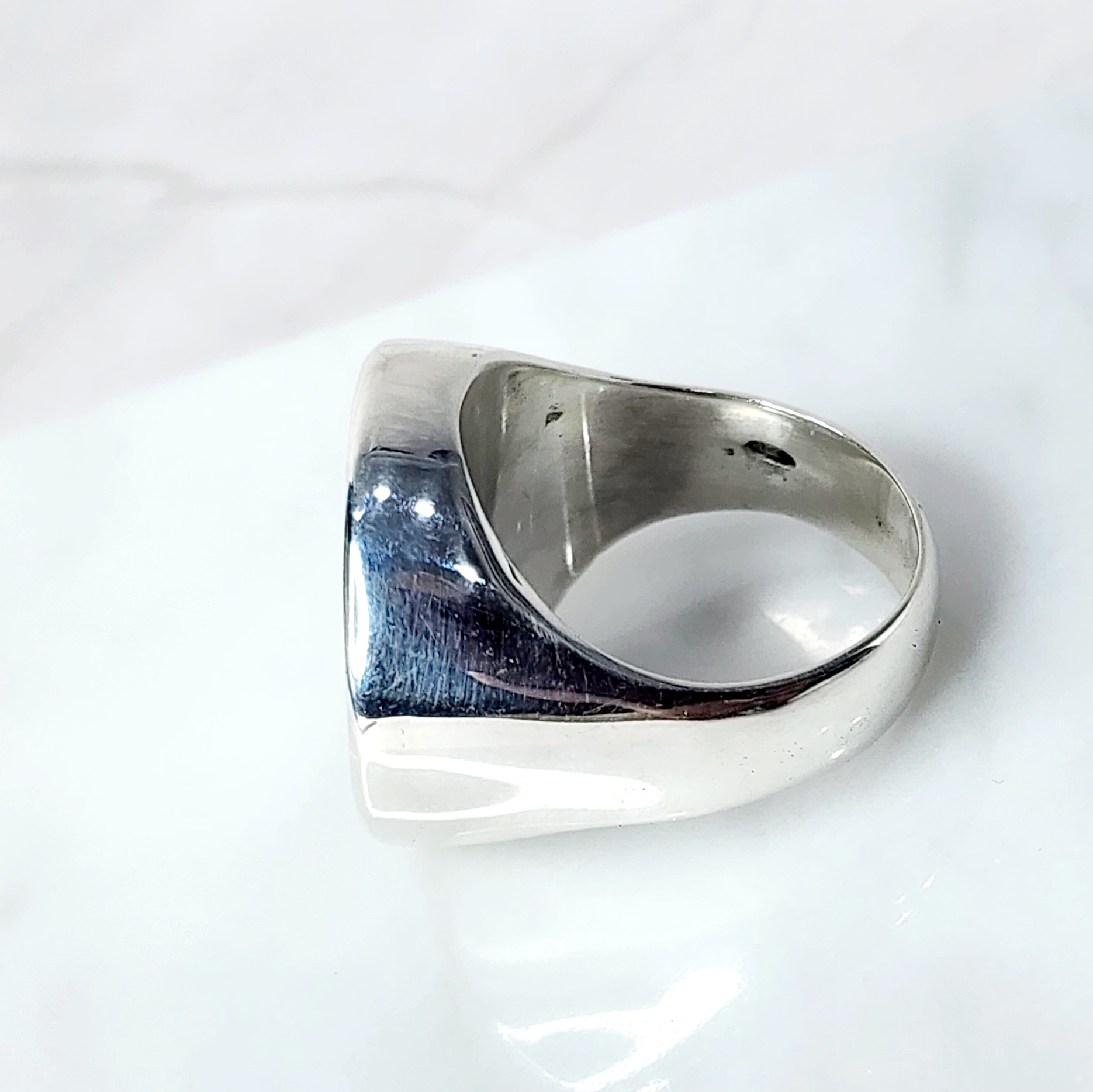 1964 One Shilling Coin Ring in Sterling Silver Sterling Silver Rings 1964 One Shilling Coin Ring in Sterling Silver Sterling Silver Rings