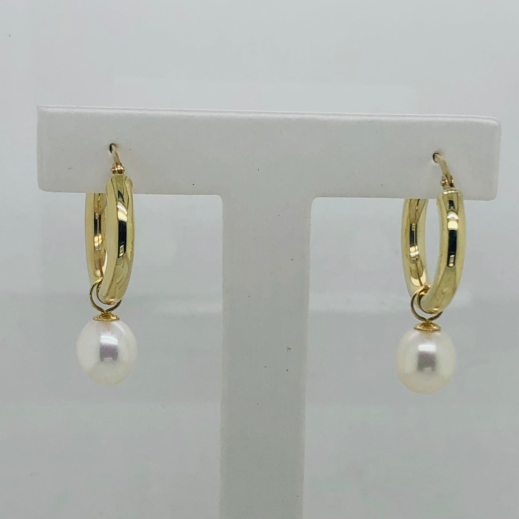 Hoop Earrings with Cultured Freshwater Pearls in 9ct Yellow Gold Gold Pearl Jewellery, Pearl Jewellery Hoop Earrings with Cultured Freshwater Pearls in 9ct Yellow Gold Gold Pearl Jewellery, Pearl Jewellery