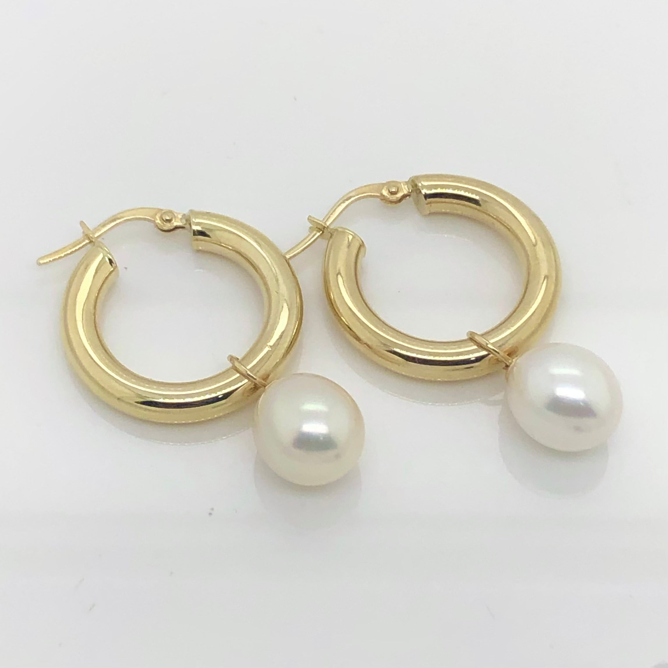 Hoop Earrings with Cultured Freshwater Pearls in 9ct Yellow Gold Gold Pearl Jewellery, Pearl Jewellery 