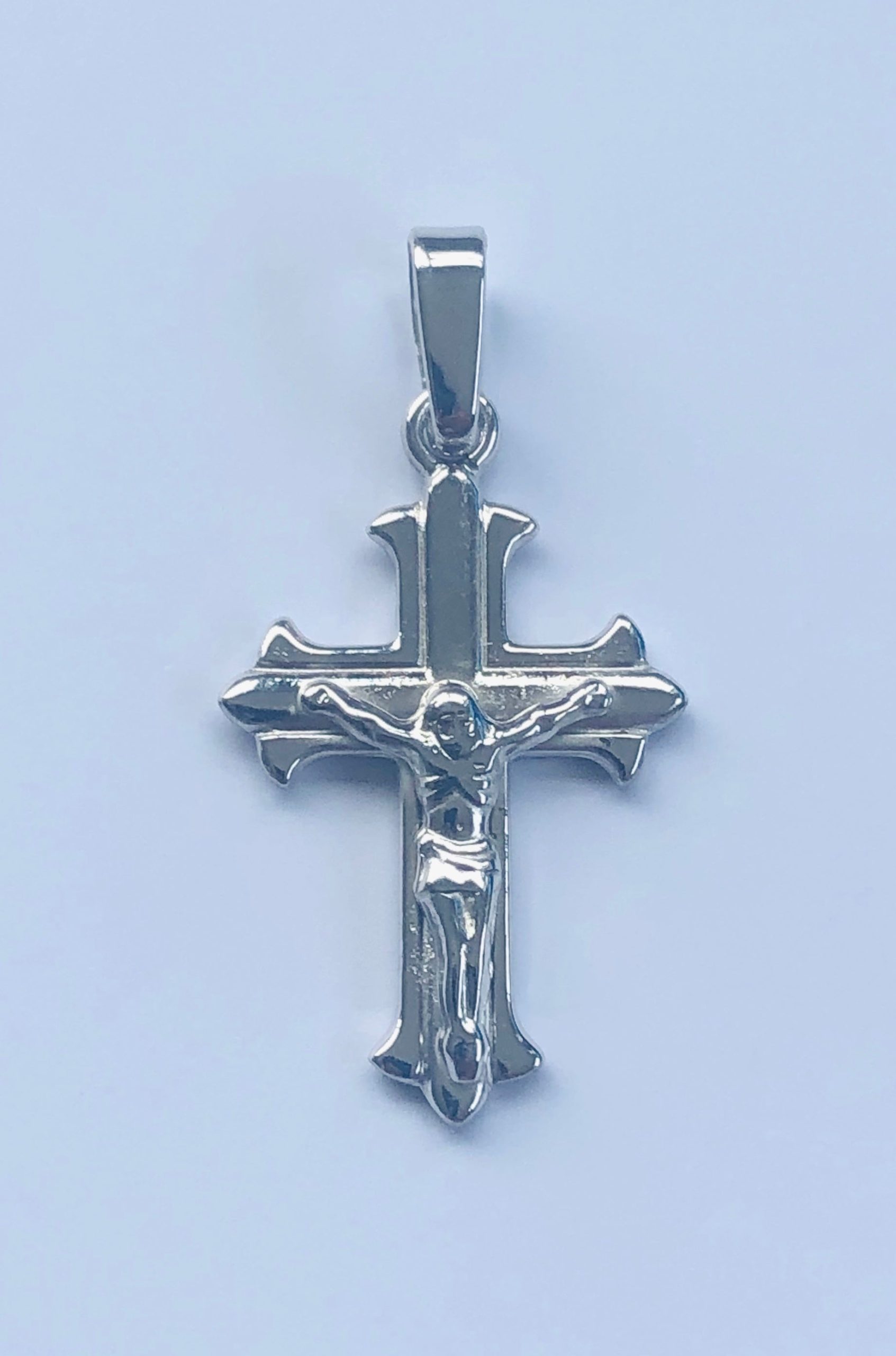 Sterling Silver Crucifix Pendant 32mm x 17mm - 014 Sterling Silver Pendants 