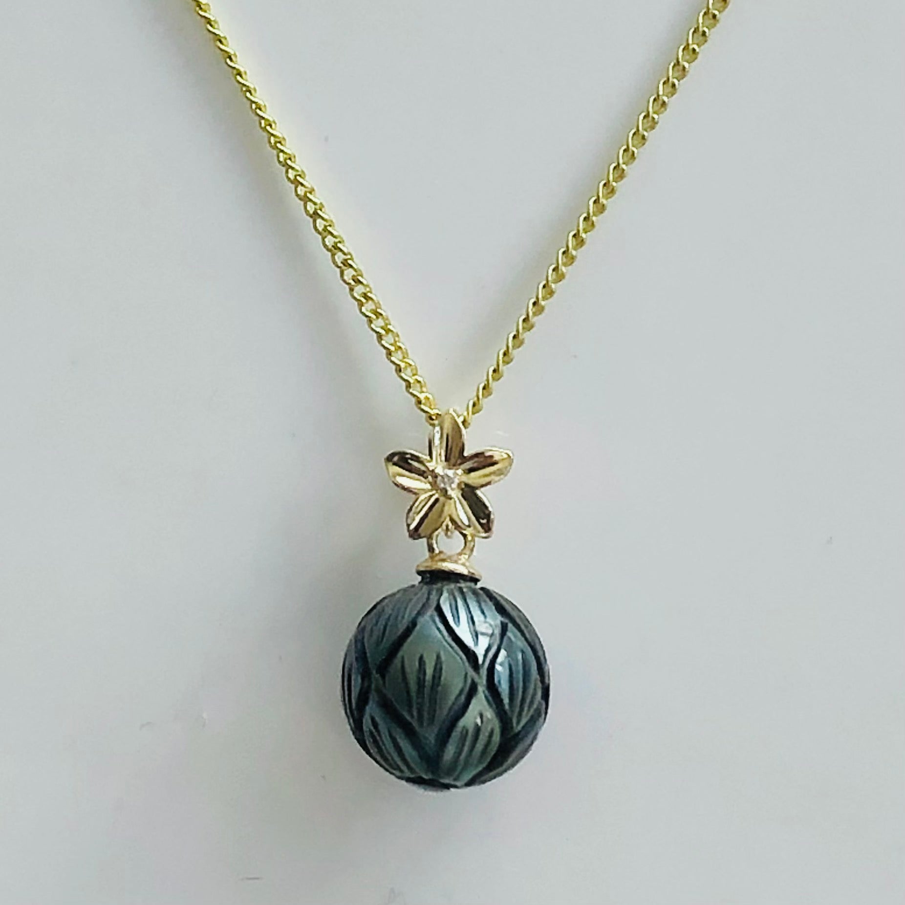 9ct Yellow Gold Diamond Flower Pendant with Tahitian Black Pearl With Hand Carved Patterns Gold Pearl Jewellery, Pearl Jewellery 