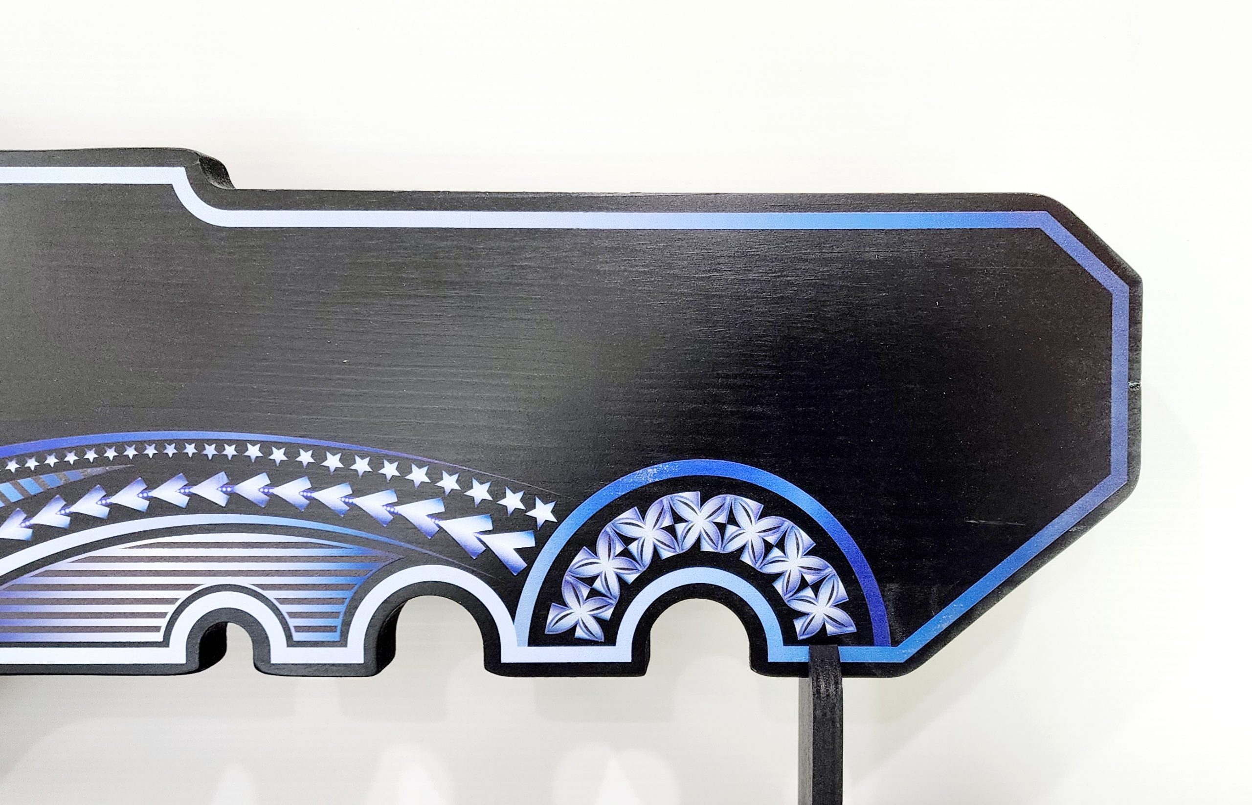 Island Design White & Blue Theme Colour UV Printed Birthday Key with Matching Stand 21st Keys Island Design White & Blue Theme Colour UV Printed Birthday Key with Matching Stand 21st Keys