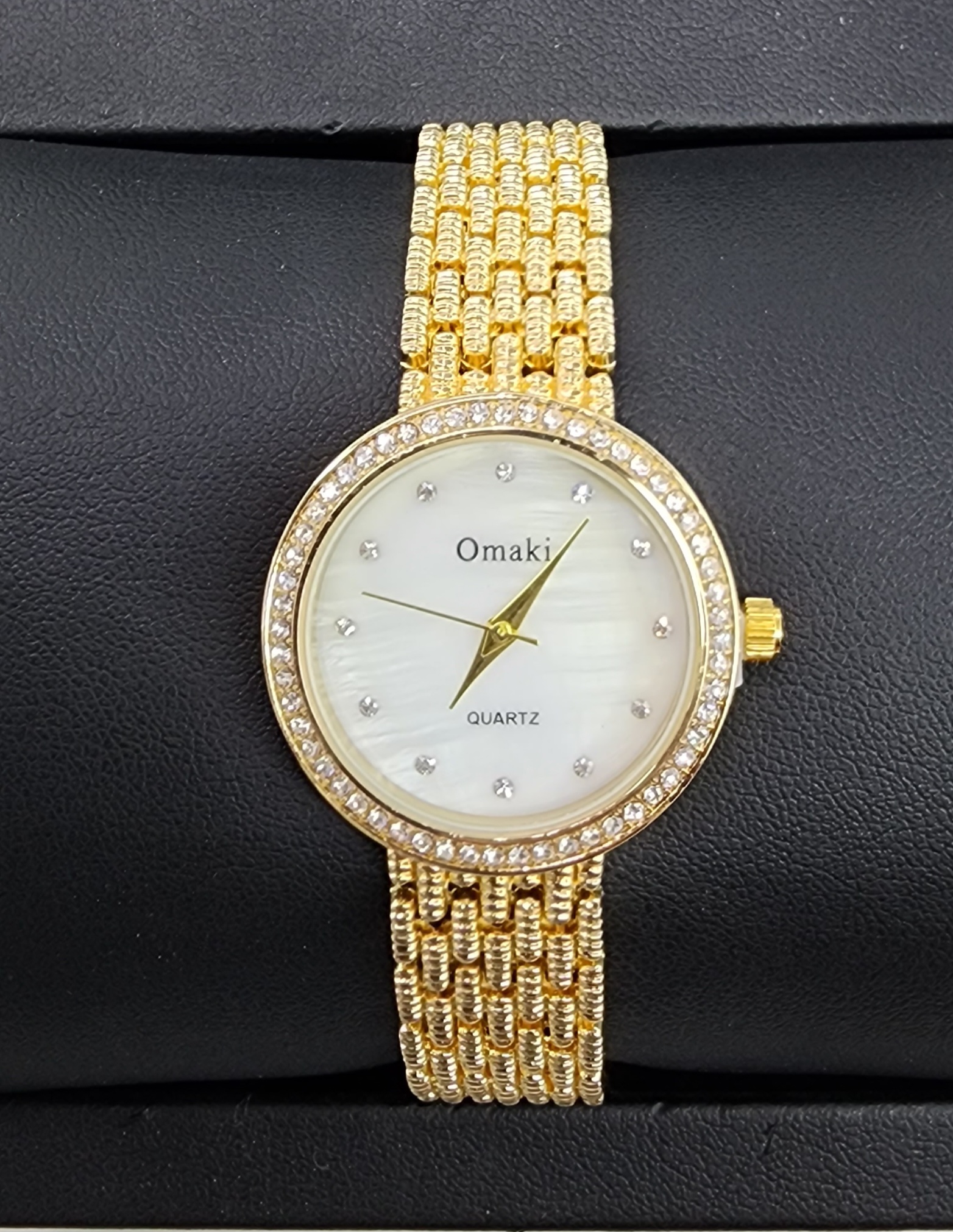 OMAKI Womens Gold Tone Dress Watch with Mother of Pearl Face Dial Dress Watches 