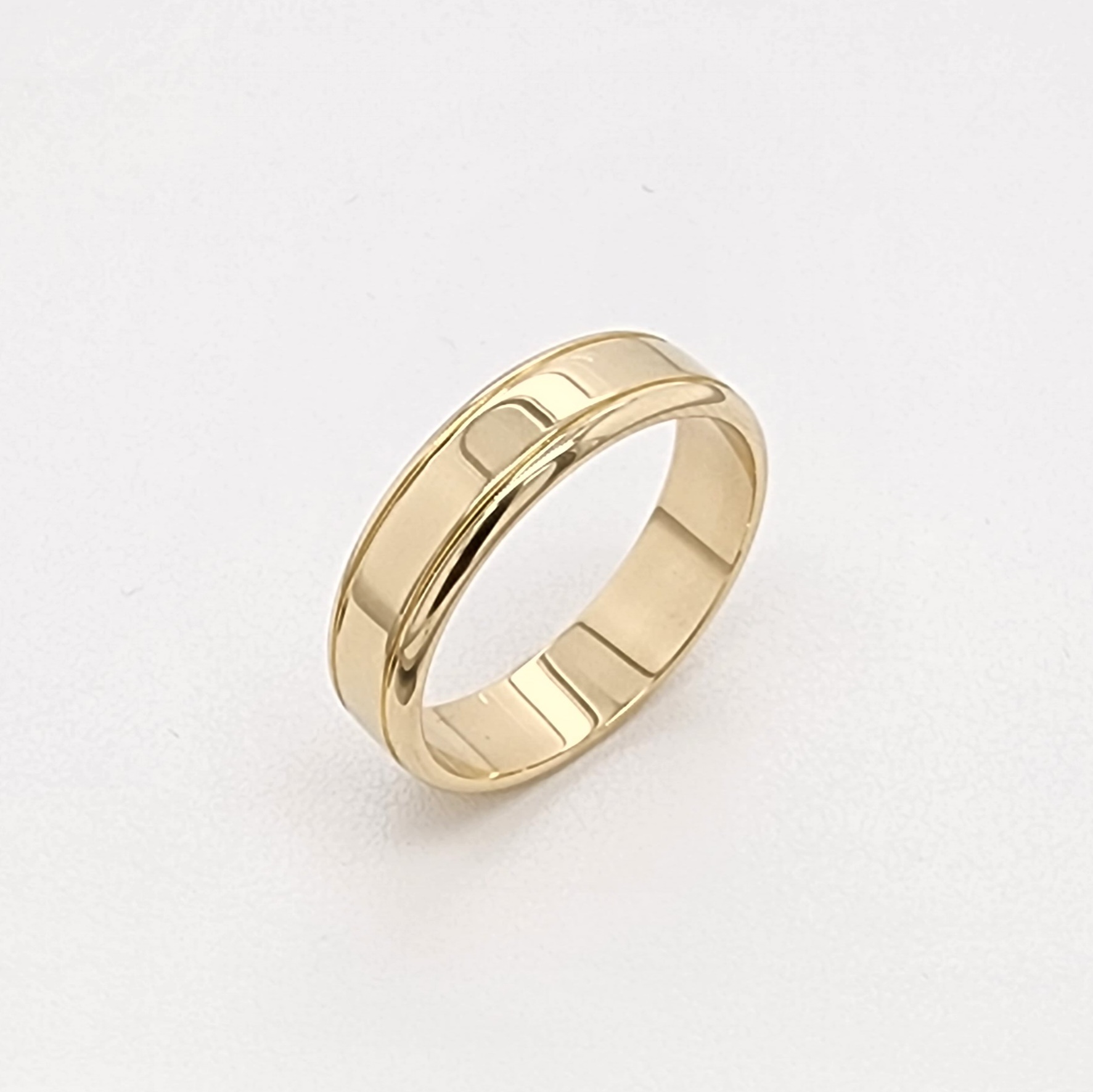 9ct Yellow Gold 6mm Wide High Polished Men's Wedding Band with 2 Line Grove Gold Rings, Men's Gold Rings 