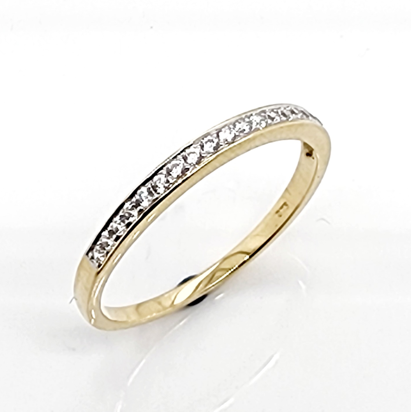 9ct Yellow Gold Claw Set Cubic Zirconia Wedding Band Gold Rings 