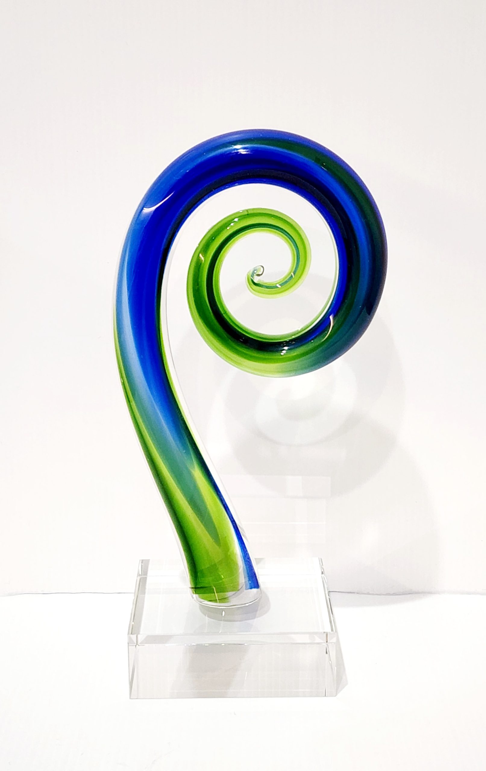 Beautiful Maori Design Koru - Punga Green & Blue Glass Award / Trophy - 230mm High 21st Keys 