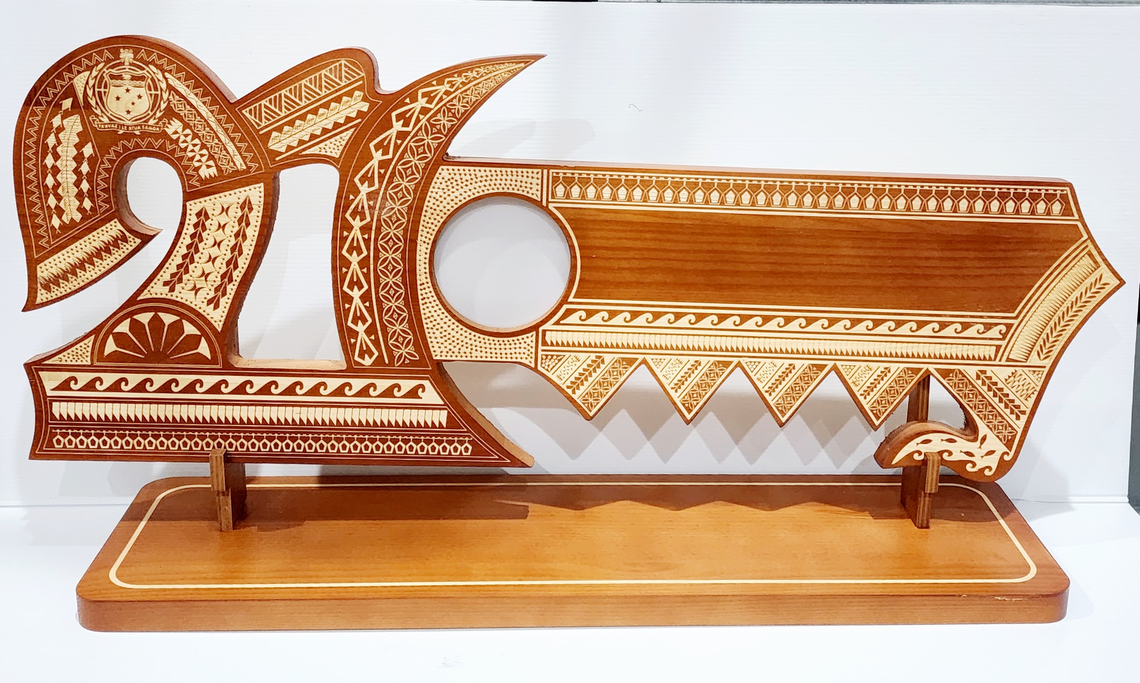 21st Wooden Key Brown Shade Island Design On Stand With Samoan Sila 21st Keys 