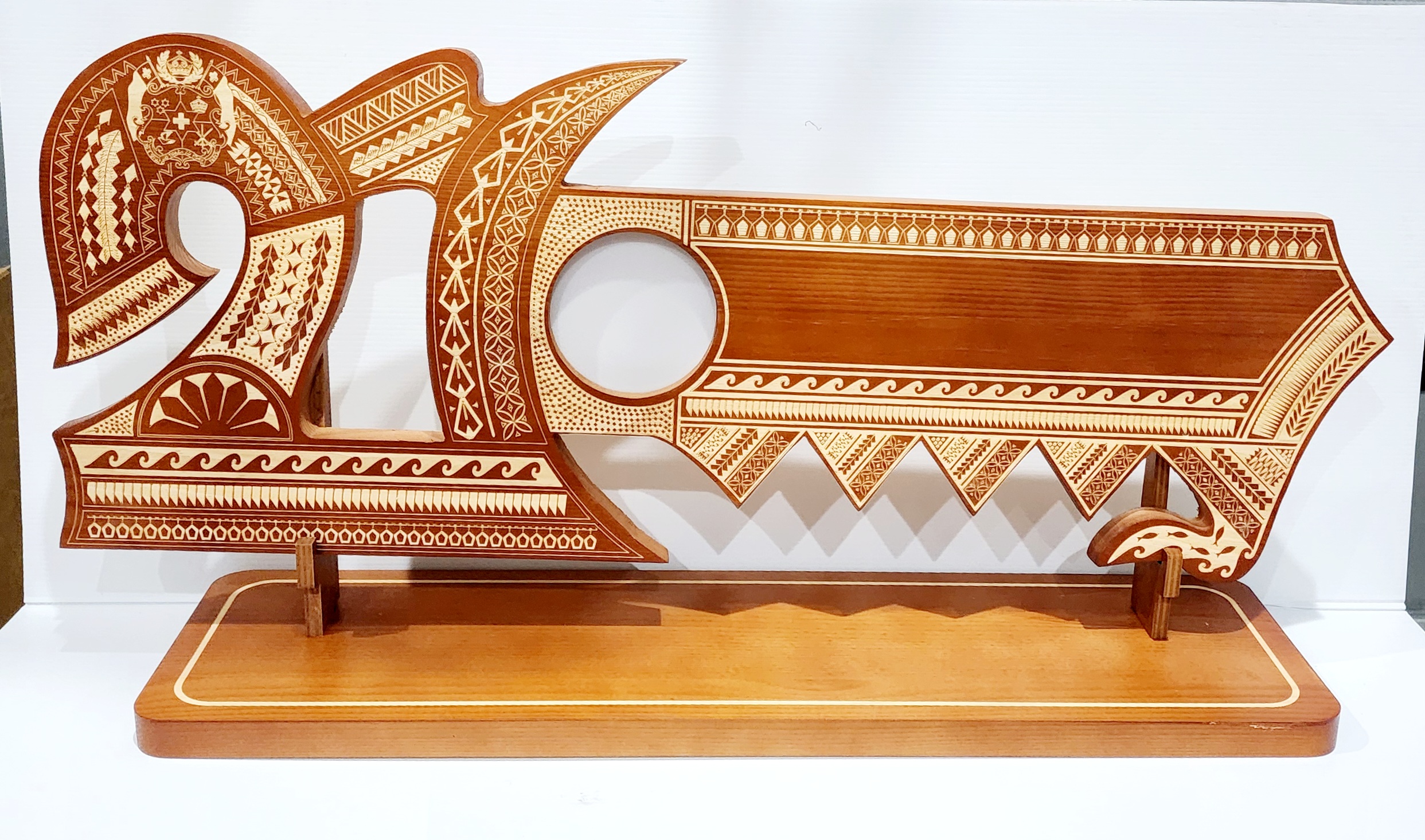 21st Wooden Key Brown Shade Island Design On Stand With Tongan Sila 21st Keys 