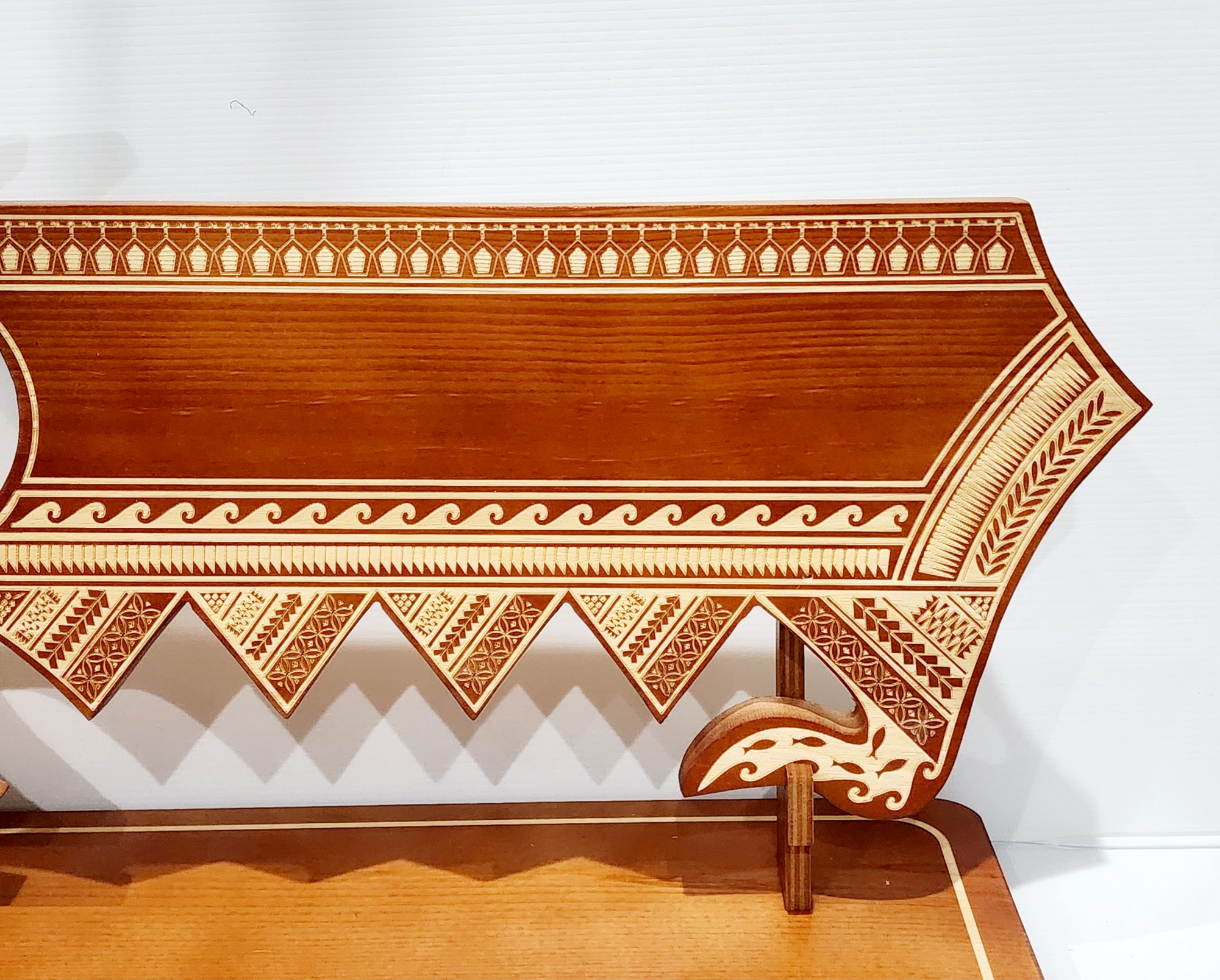 21st Wooden Key Brown Shade Island Design On Stand With Tongan Sila 21st Keys 21st Wooden Key Brown Shade Island Design On Stand With Tongan Sila 21st Keys