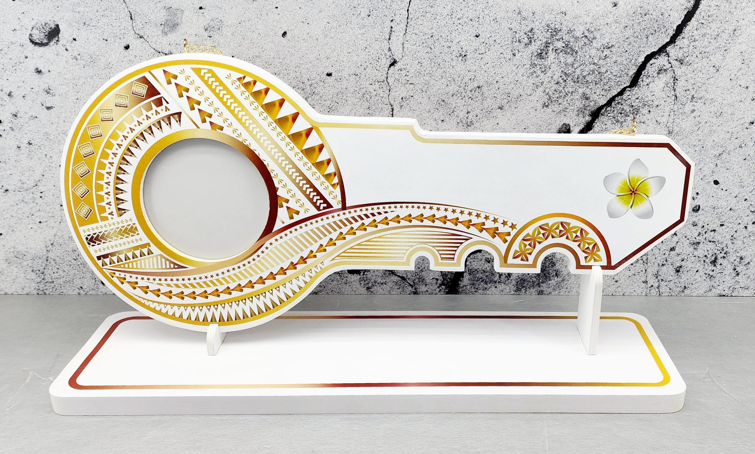 Island Design Golden Red Theme Colour UV Printed Birthday Key with White Frangipani Flower and Matching Colour Stand 21st Keys Island Design Golden Red Theme Colour UV Printed Birthday Key with White Frangipani Flower and Matching Colour Stand 21st Keys