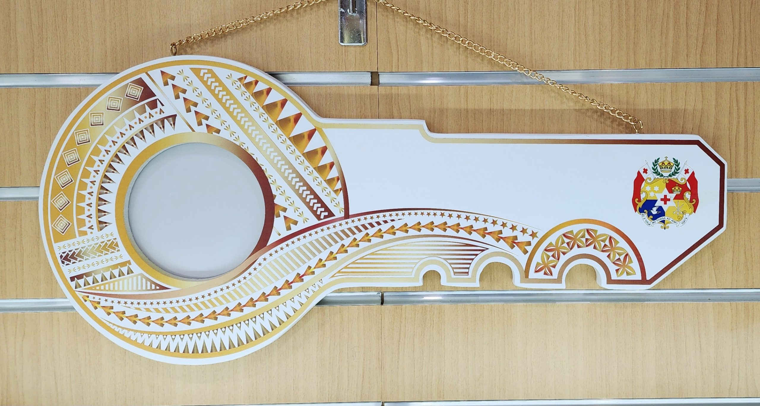 Island Design Golden Red Theme Colour UV Printed Birthday Key with Coloured Tongan Sila 21st Keys Island Design Golden Red Theme Colour UV Printed Birthday Key with Coloured Tongan Sila 21st Keys