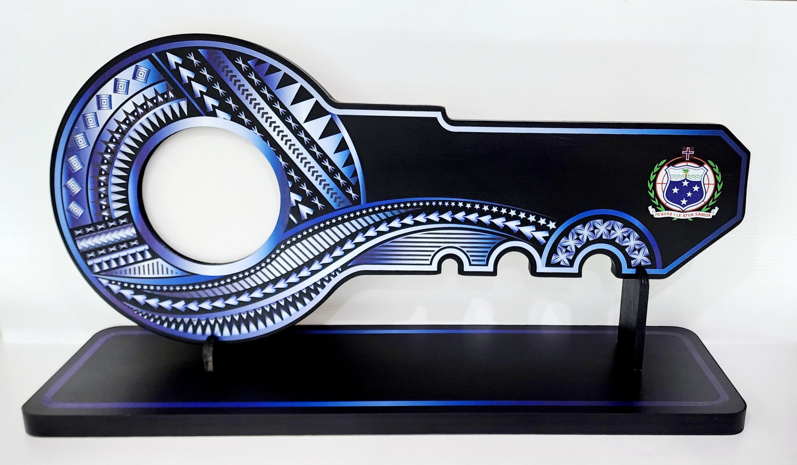 Island Design White & Blue Theme Colour UV Printed Birthday Key with Coloured Samoan Sila with Matching Colour Stand 21st Keys 