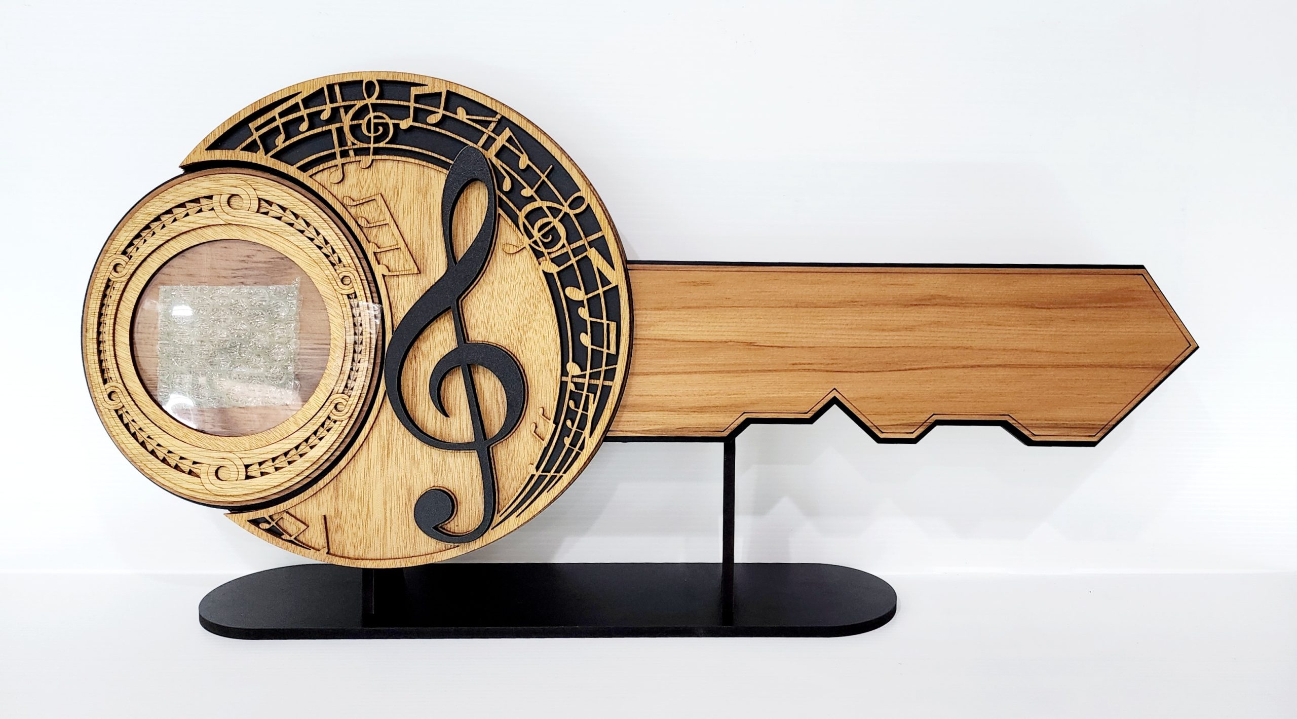 Treble Clef Birthday Key with Removable Stand - 21TC 21st Keys 