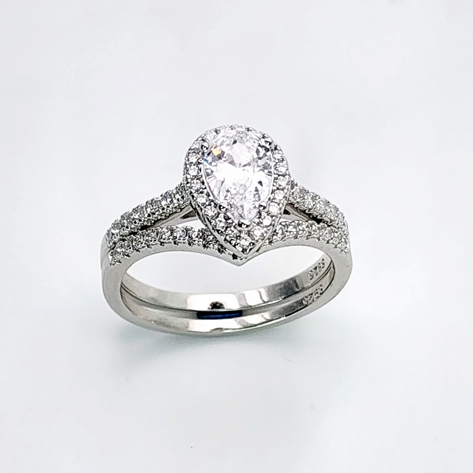 Sterling Silver Pear-Shaped Halo 2 Piece Cubic Zirconia Bridal Set Sterling Silver Rings 