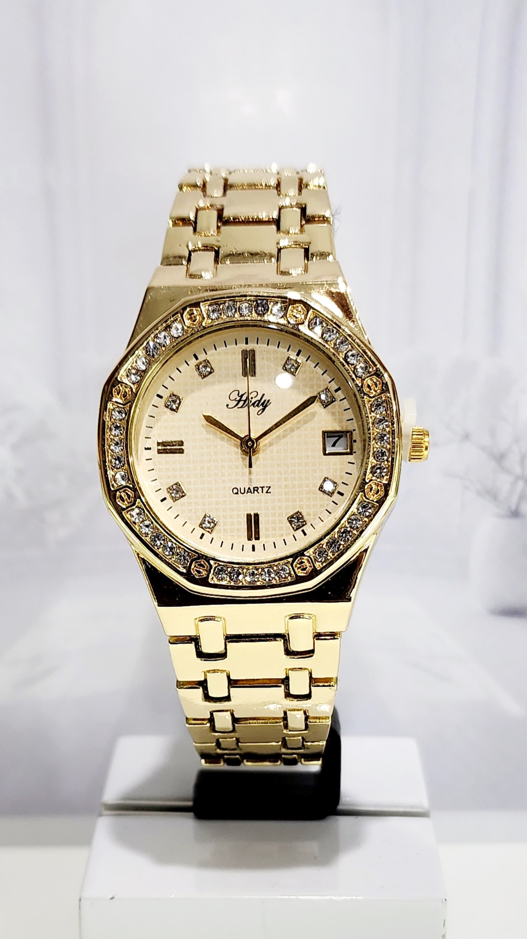 Ladies HIDY Fashion Dress Watch Gold Tone Case & Dial Watch - Design 2401 Dress Watches Ladies HIDY Fashion Dress Watch Gold Tone Case & Dial Watch - Design 2401 Dress Watches