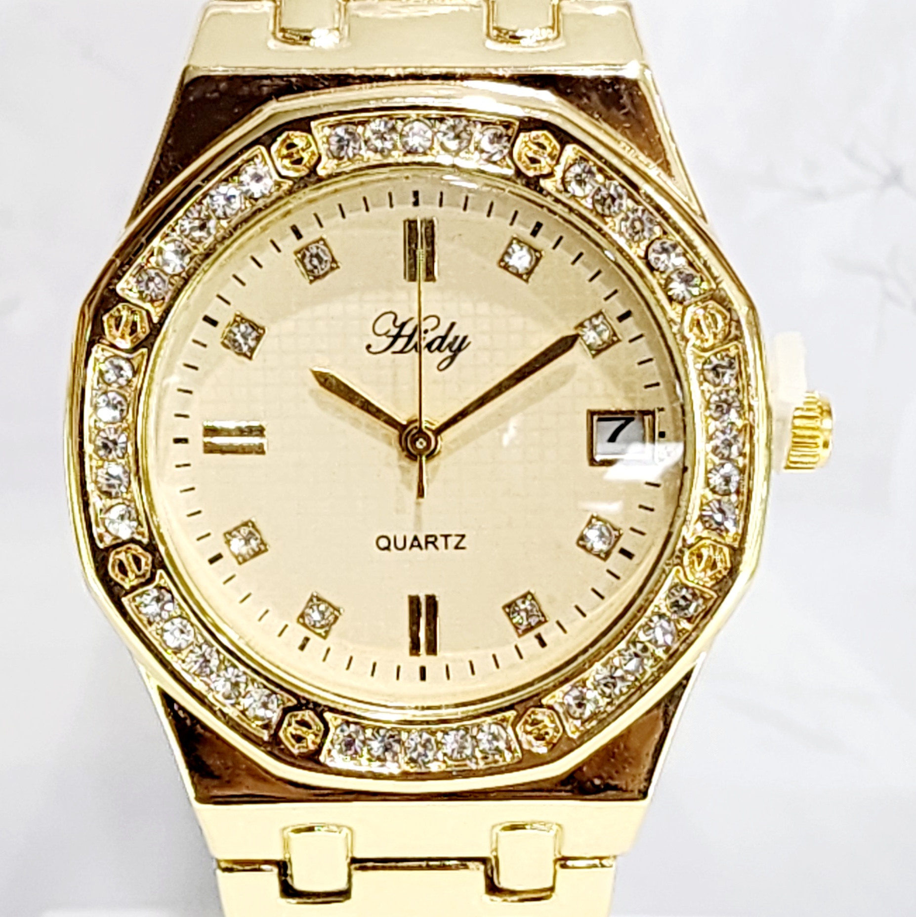 Ladies HIDY Fashion Dress Watch Gold Tone Case & Dial Watch - Design 2401 Dress Watches Ladies HIDY Fashion Dress Watch Gold Tone Case & Dial Watch - Design 2401 Dress Watches
