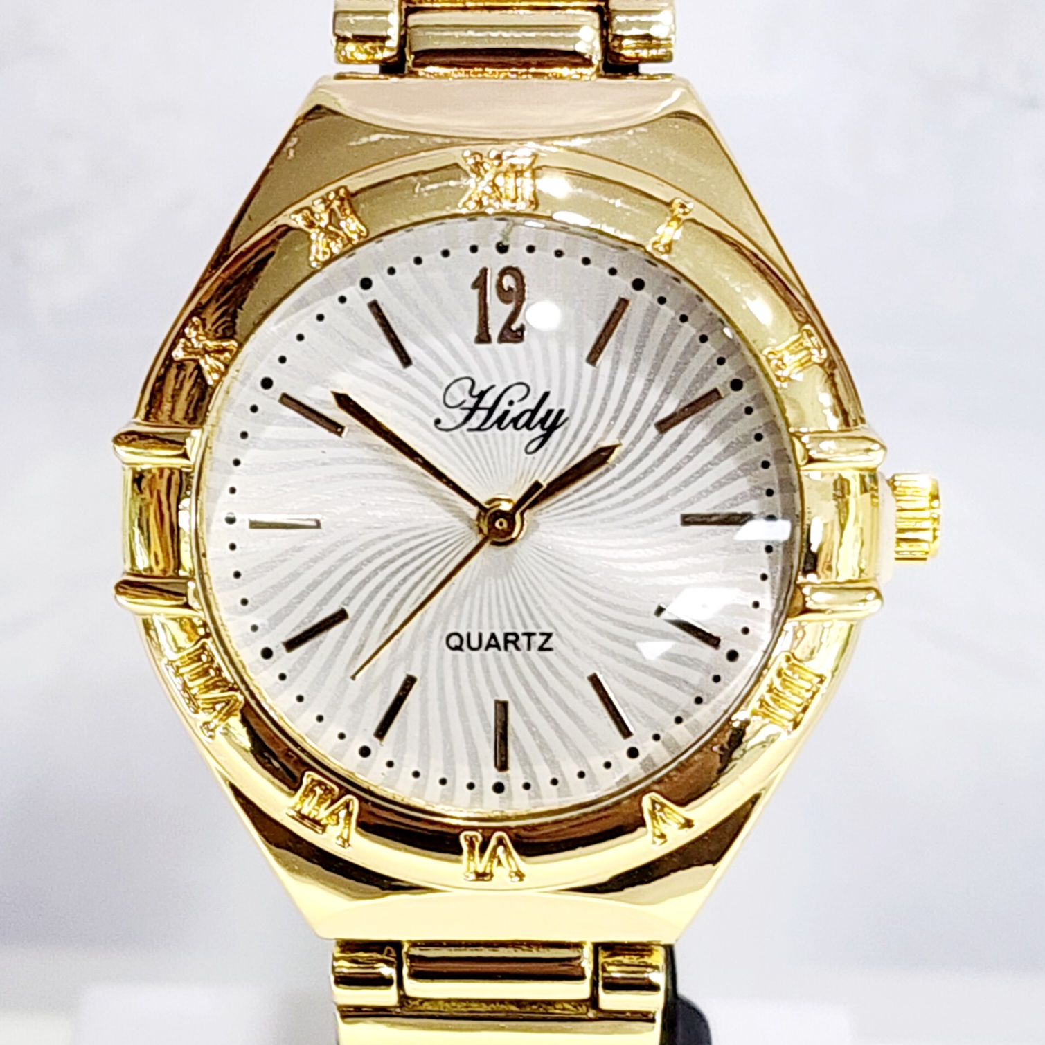 Ladies HIDY Fashion Dress Watch Gold Tone Case Silver Dial Watch - Design 2403 Dress Watches Ladies HIDY Fashion Dress Watch Gold Tone Case Silver Dial Watch - Design 2403 Dress Watches