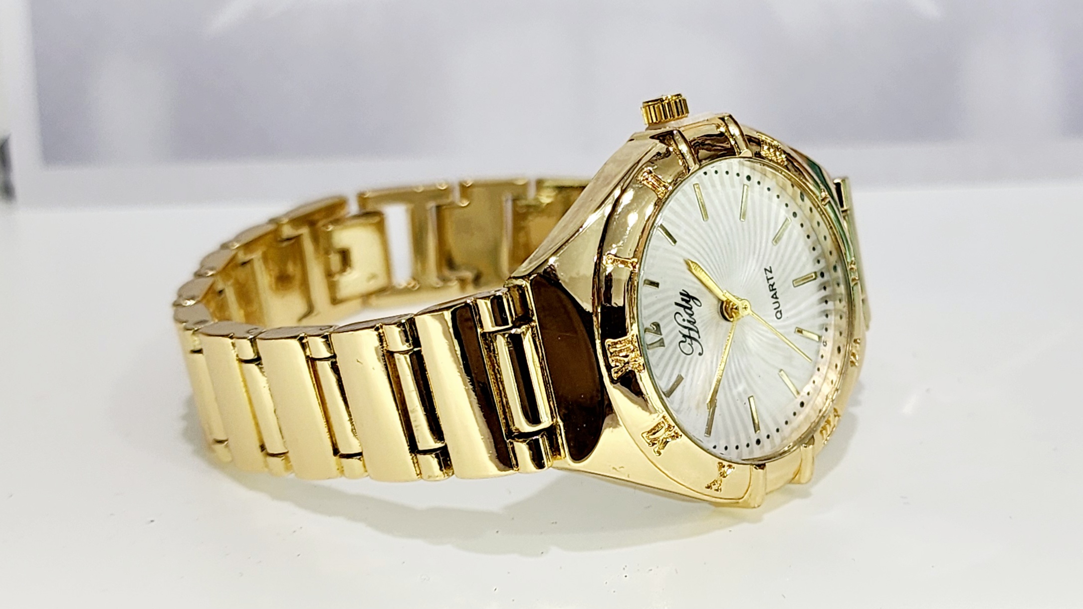 Ladies HIDY Fashion Dress Watch Gold Tone Case Silver Dial Watch - Design 2403 Dress Watches Ladies HIDY Fashion Dress Watch Gold Tone Case Silver Dial Watch - Design 2403 Dress Watches