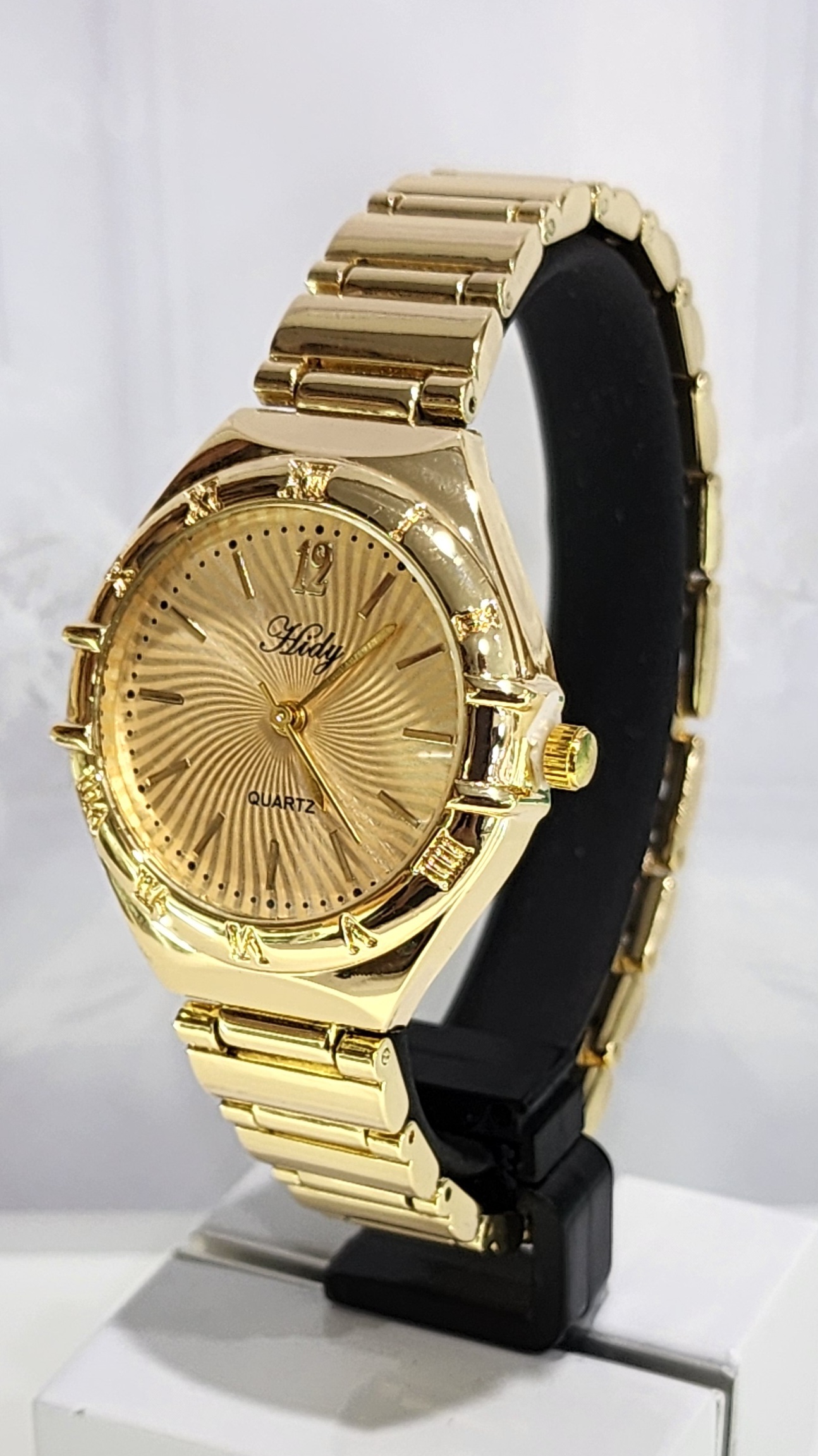 Ladies HIDY Fashion Dress Watch Gold Tone Case Gold Dial Watch - Design 2404 Dress Watches Ladies HIDY Fashion Dress Watch Gold Tone Case Gold Dial Watch - Design 2404 Dress Watches