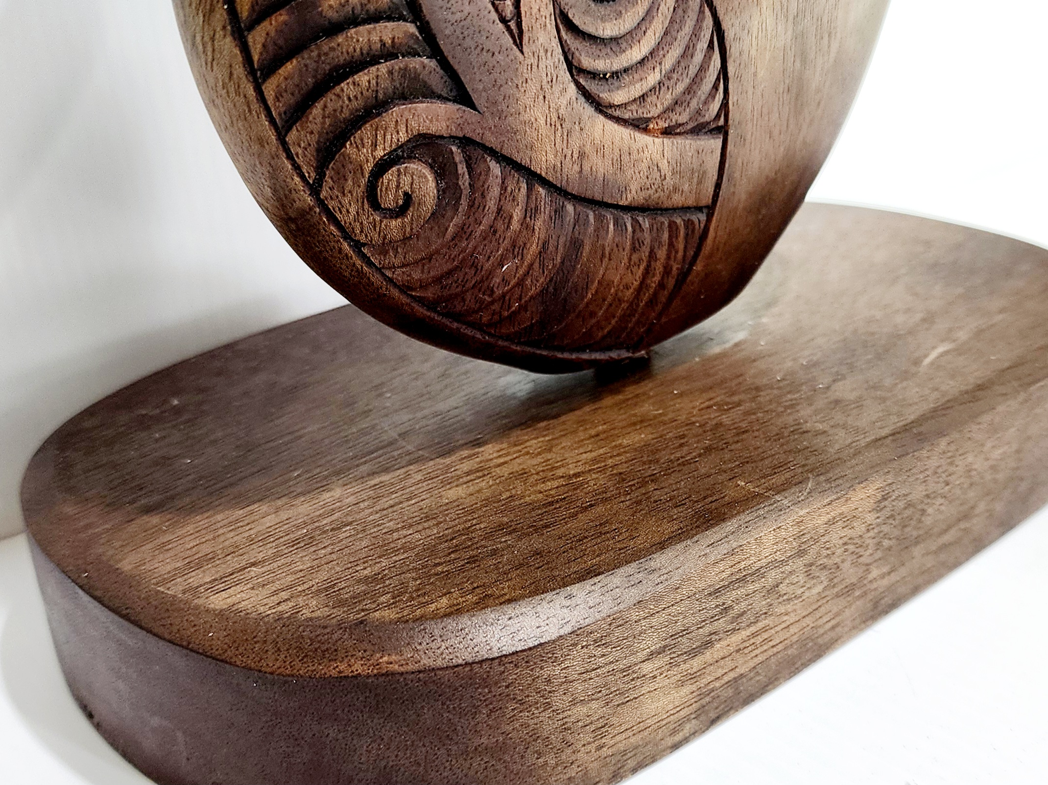 Wooden Carved Twist On Base 320mm High NIXON, WATCH Wooden Carved Twist On Base 320mm High NIXON, WATCH