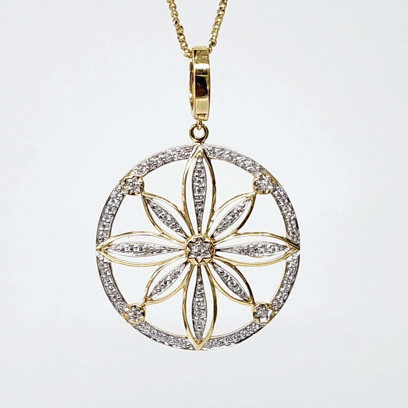 9ct Yellow Gold Cubic Zirconia Setting Round Pendant Gold Pendants 
