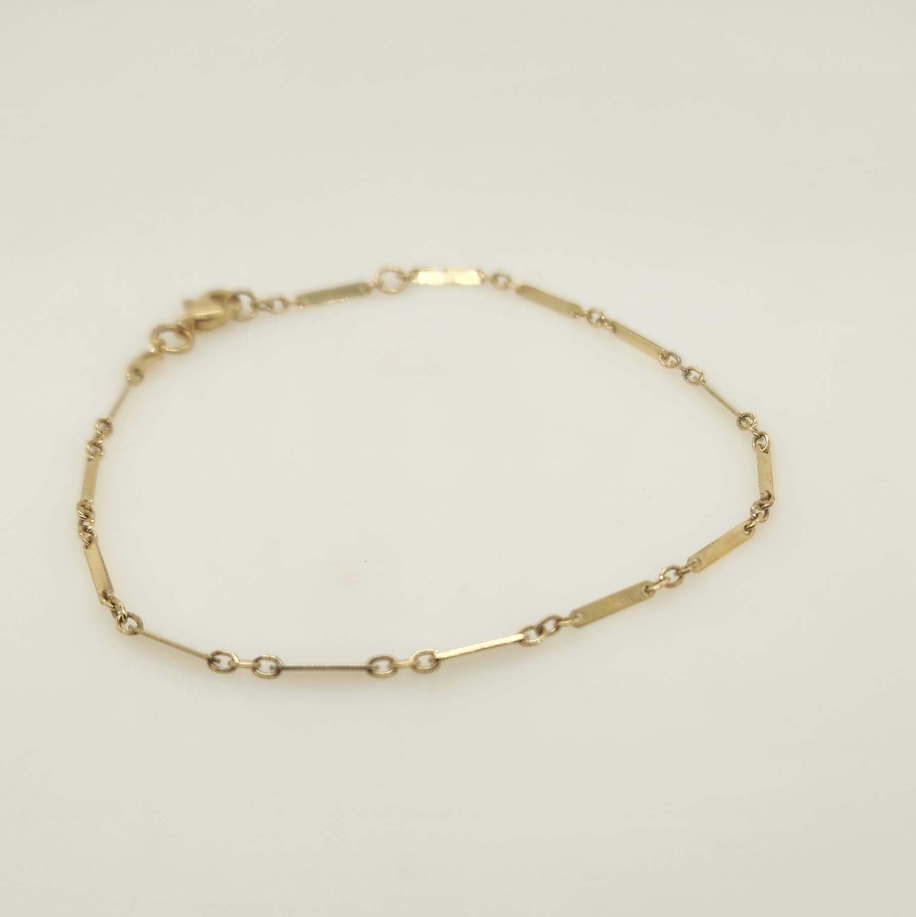 9ct Yellow Gold Fine Flat Bar Bracelet Sterling Silver Rings 