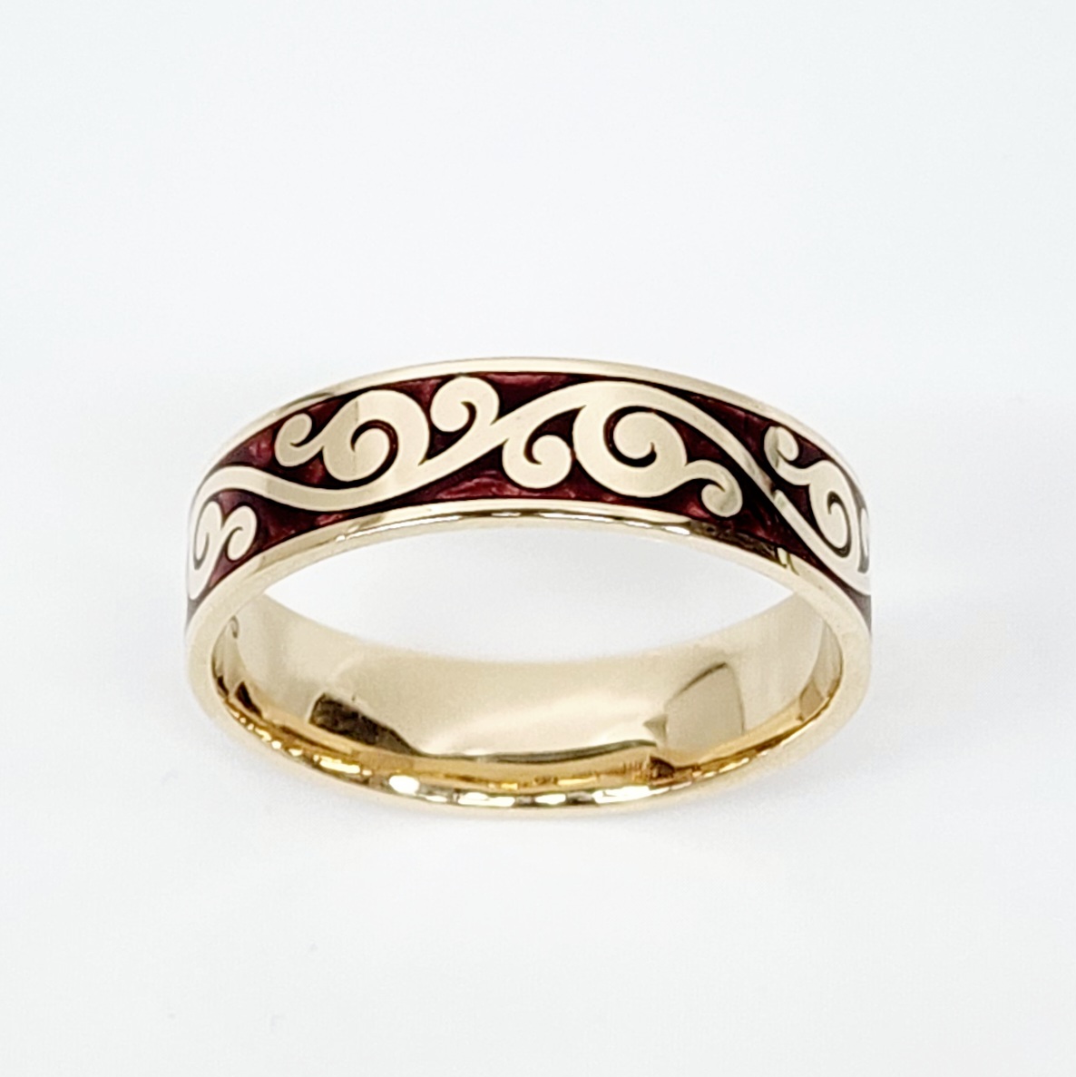 9ct Yellow Gold 6mm Wide Koru Patterned with Red Spectrum Infill Wedding / Dress Ring Gold Rings, Men's Gold Rings 