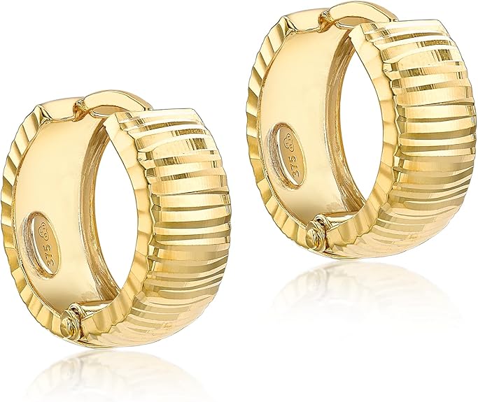 9ct Yellow Gold Carissima Huggie Hoop Earrings with Cross Striped Hoop Earrings 6 x 15.5mm Gold Chain 