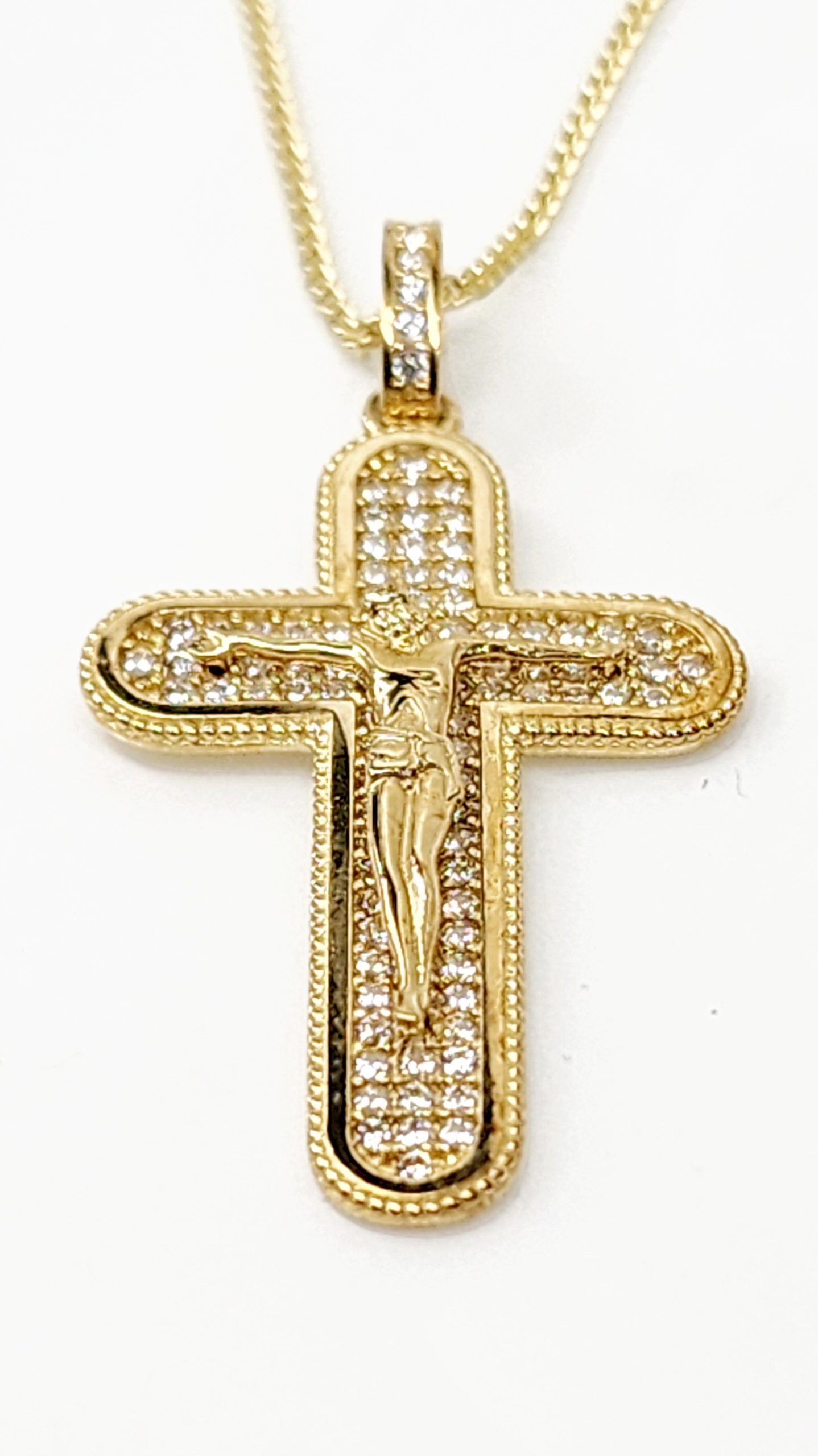 9ct Yellow Gold Crucifix Iced Out Cross Pendant with Cubic Zirconia CASIO 9ct Yellow Gold Crucifix Iced Out Cross Pendant with Cubic Zirconia CASIO