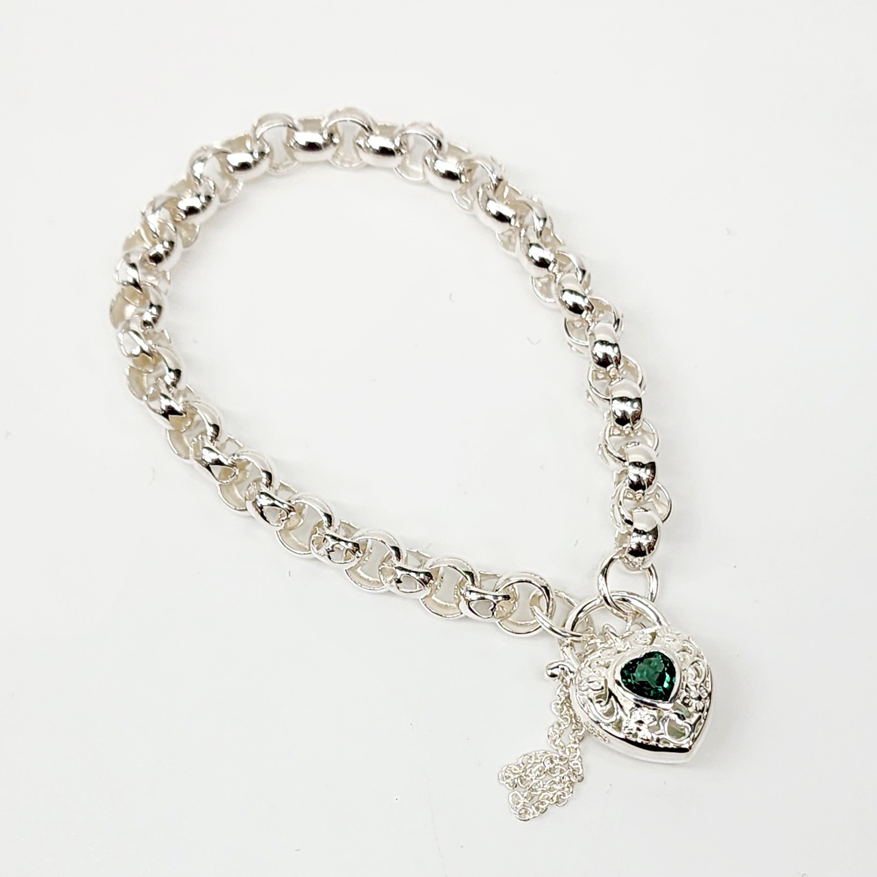 Sterling Silver Round Belcher with Heart Shape Green CZ Filigree Padlock Bracelet Gold Chain 