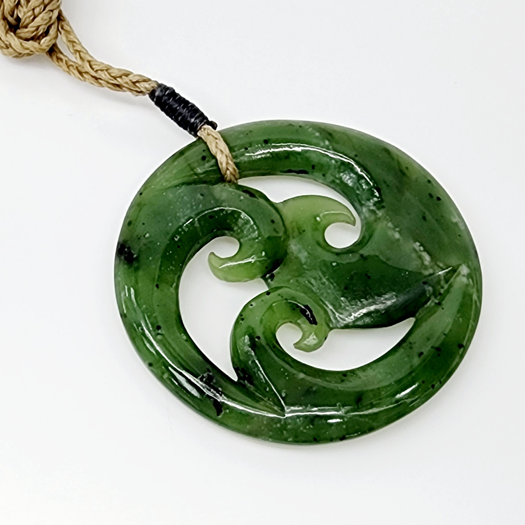 Pounamu Closed Triple Koru Necklace Greenstone?Jewellery Pounamu Closed Triple Koru Necklace Greenstone?Jewellery