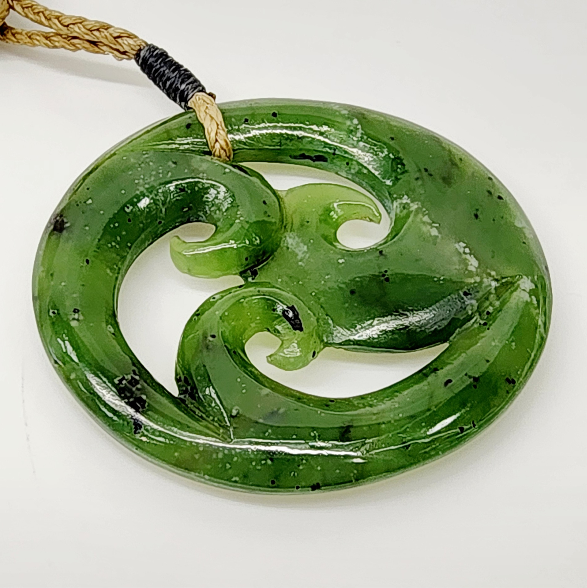 Pounamu Closed Triple Koru Necklace Greenstone?Jewellery Pounamu Closed Triple Koru Necklace Greenstone?Jewellery