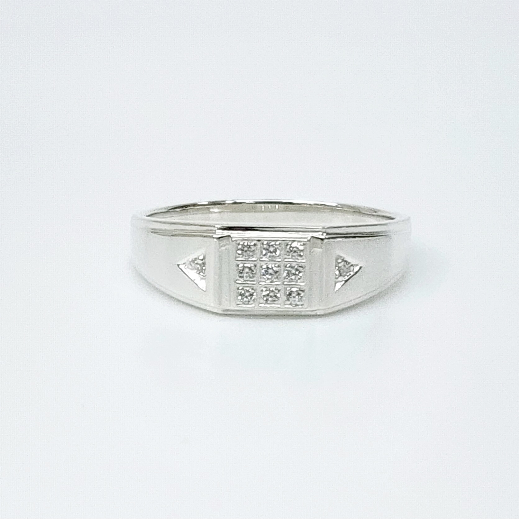 Sterling Silver Gents Wedding / Dress Ring with Cubic Zirconia Setting Sterling Silver Rings Sterling Silver Gents Wedding / Dress Ring with Cubic Zirconia Setting Sterling Silver Rings