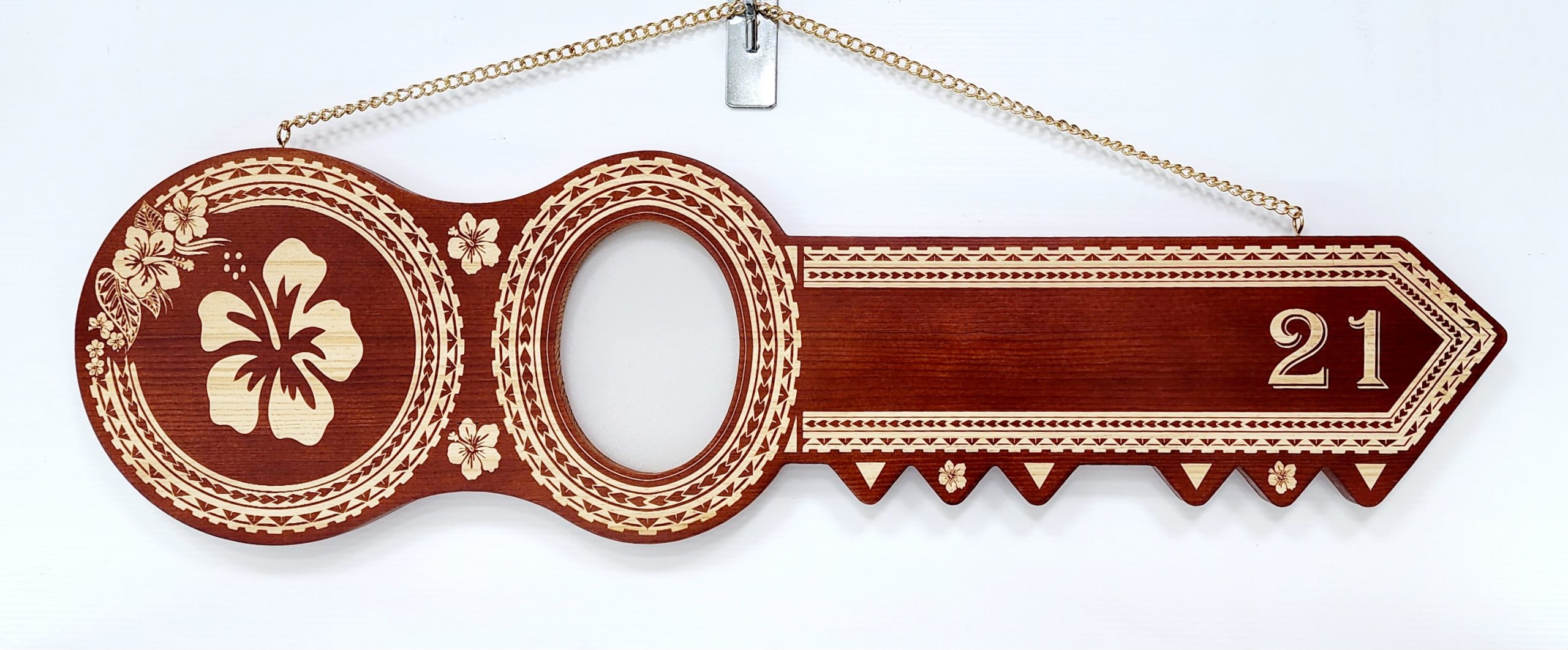 21st Wooden Key Brown Shade Island Design With Hibiscus Flower – Design SJ2457 21st Keys 