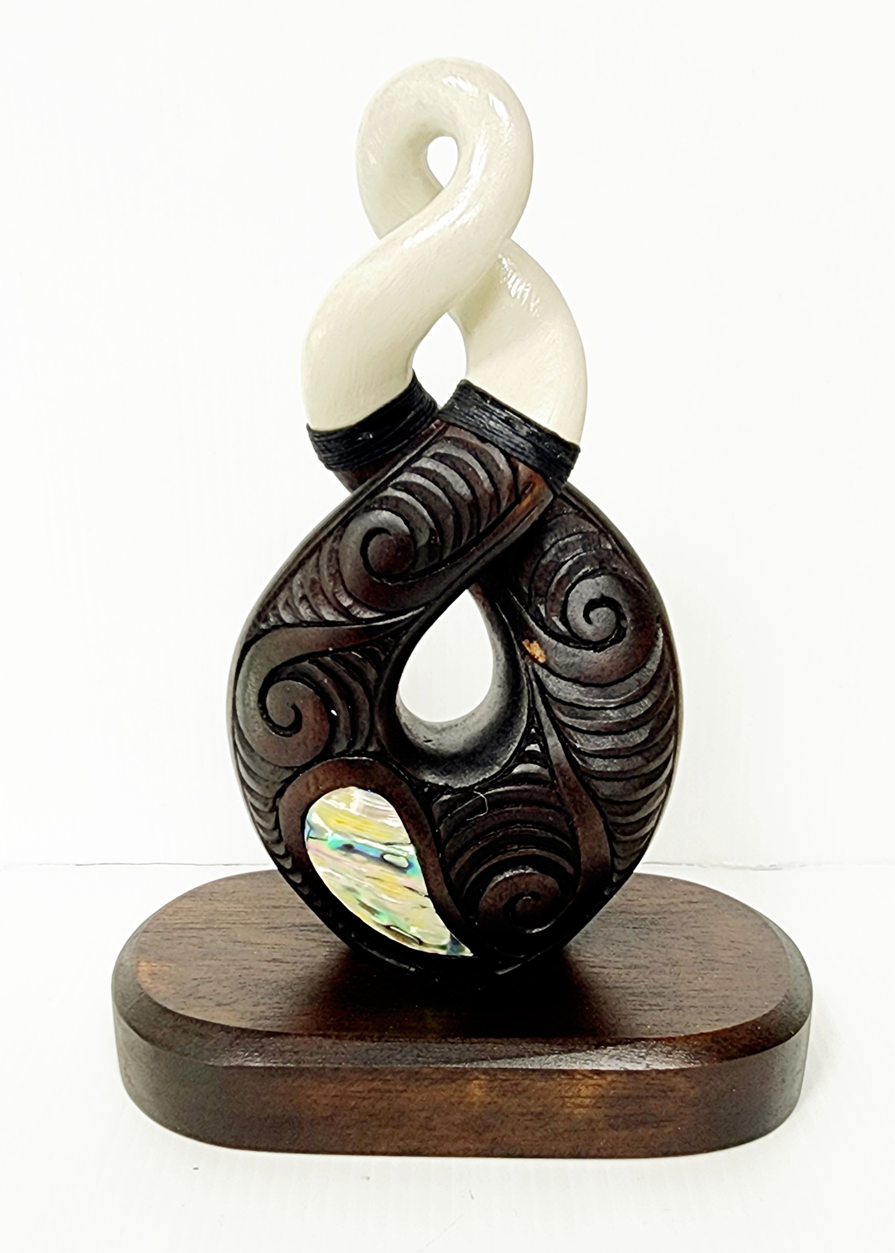 Wooden Carved Twist with White Resin with Paua Shell Inlay on Base 180mm High 9ct Gold Ring, Gold Jewellery, Gold Rings 