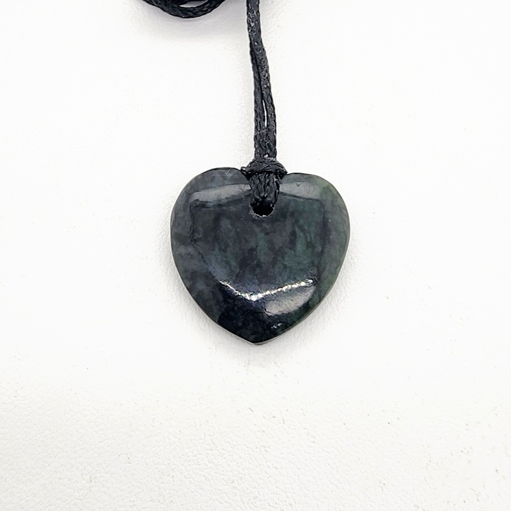New Zealand Greenstone Polished Heart Necklace - HPH20.22 Greenstone?Jewellery New Zealand Greenstone Polished Heart Necklace - HPH20.22 Greenstone?Jewellery