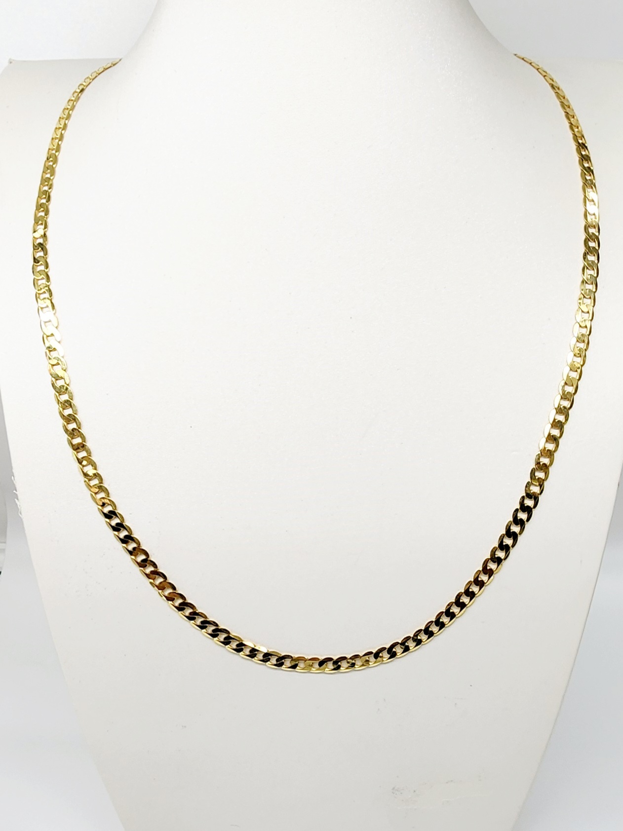 9ct Yellow Gold Gents Flat Bevel Sided Diamond Cut CD120 Curb Link Chain - 56cm Gold Chain 