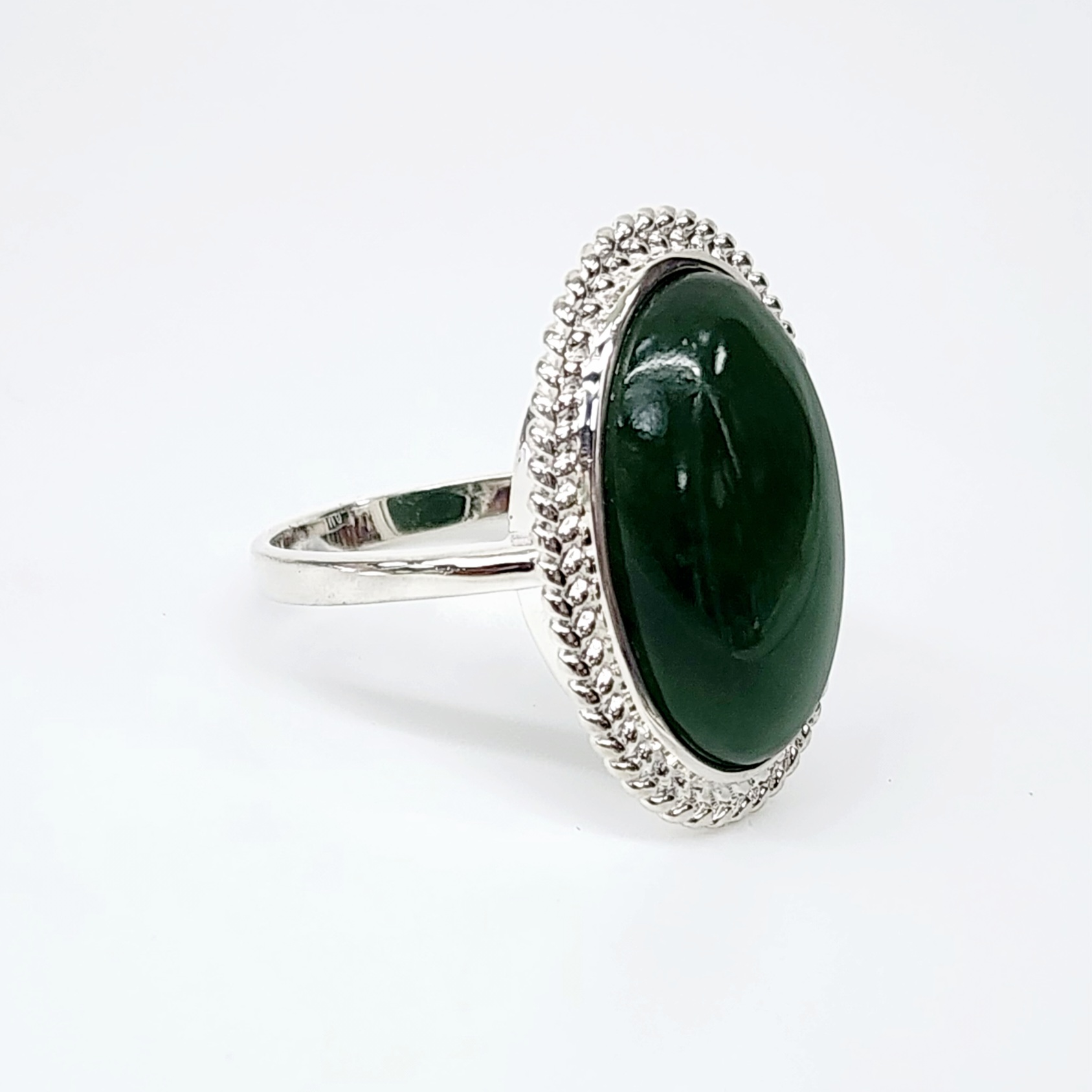 Sterling Silver NZ Greenstone Oval Rope Edge Ring - SSGSDOO Gold Rings 