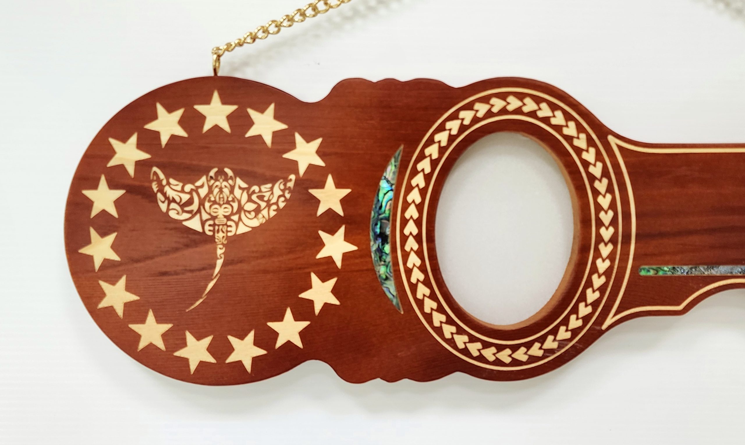 21st Island Design Wooden Key with Laser Engraved Patterns & 15 Stars with Stingray and Paua Shell Inlay - SJ2442 21st Keys 21st Island Design Wooden Key with Laser Engraved Patterns & 15 Stars with Stingray and Paua Shell Inlay - SJ2442 21st Keys