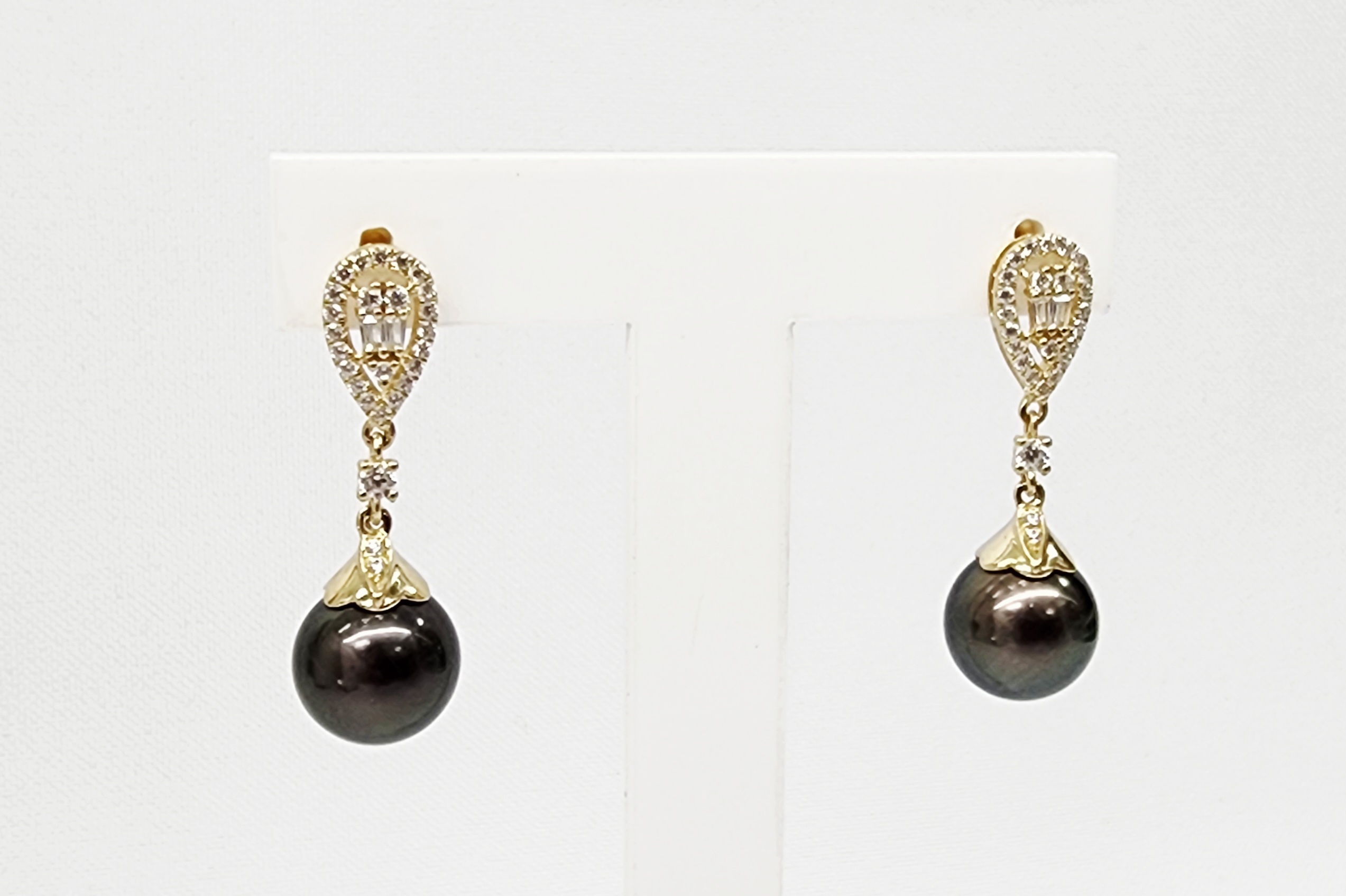 9ct Yellow Gold 9.5mm Round Tahitian Black Pearl with Cubic Zirconia Stud Earrings - YE20041155  