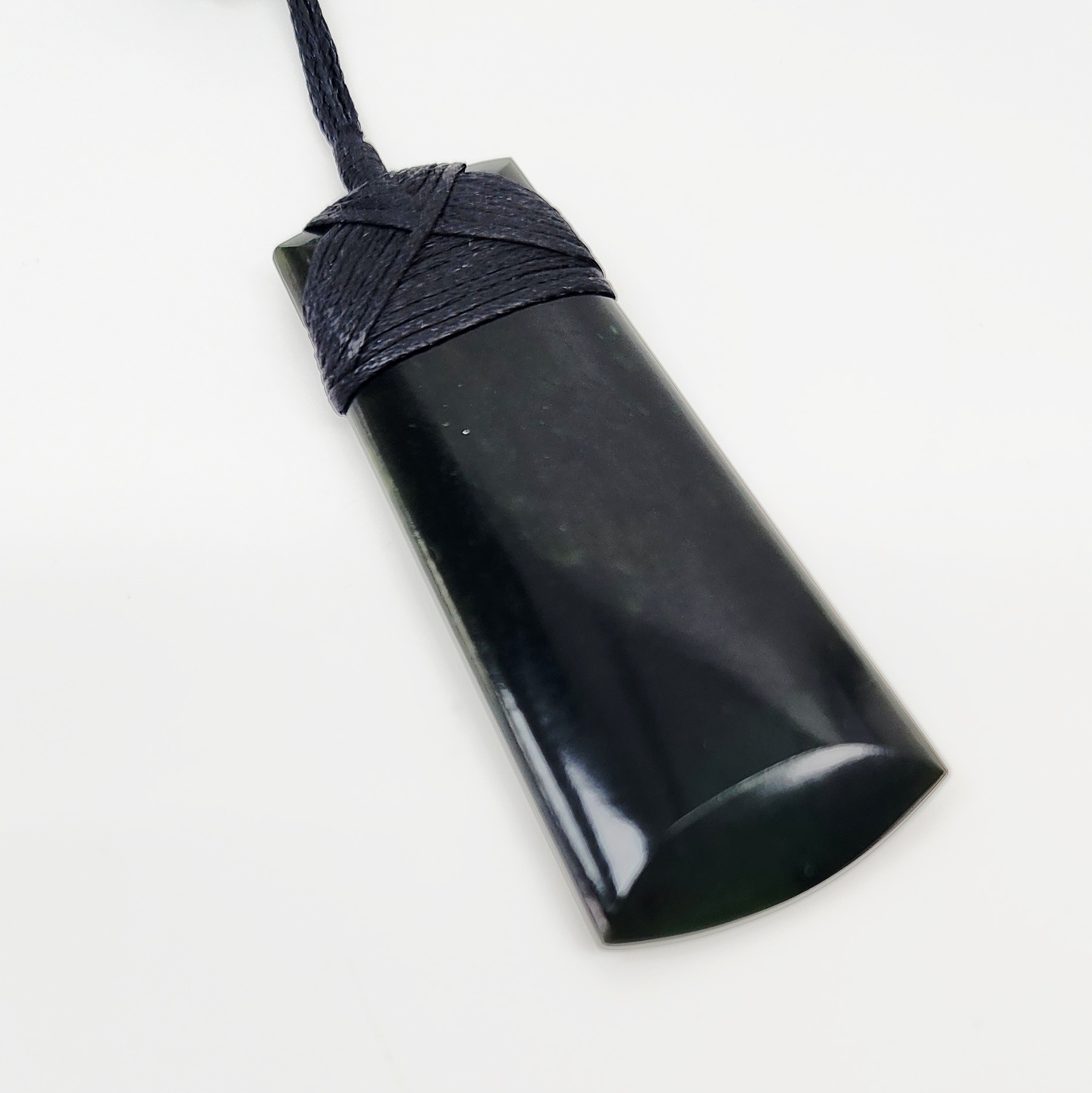 New Zealand Pounamu Classic Bounded Toki Necklace - FP402 Greenstone?Jewellery 