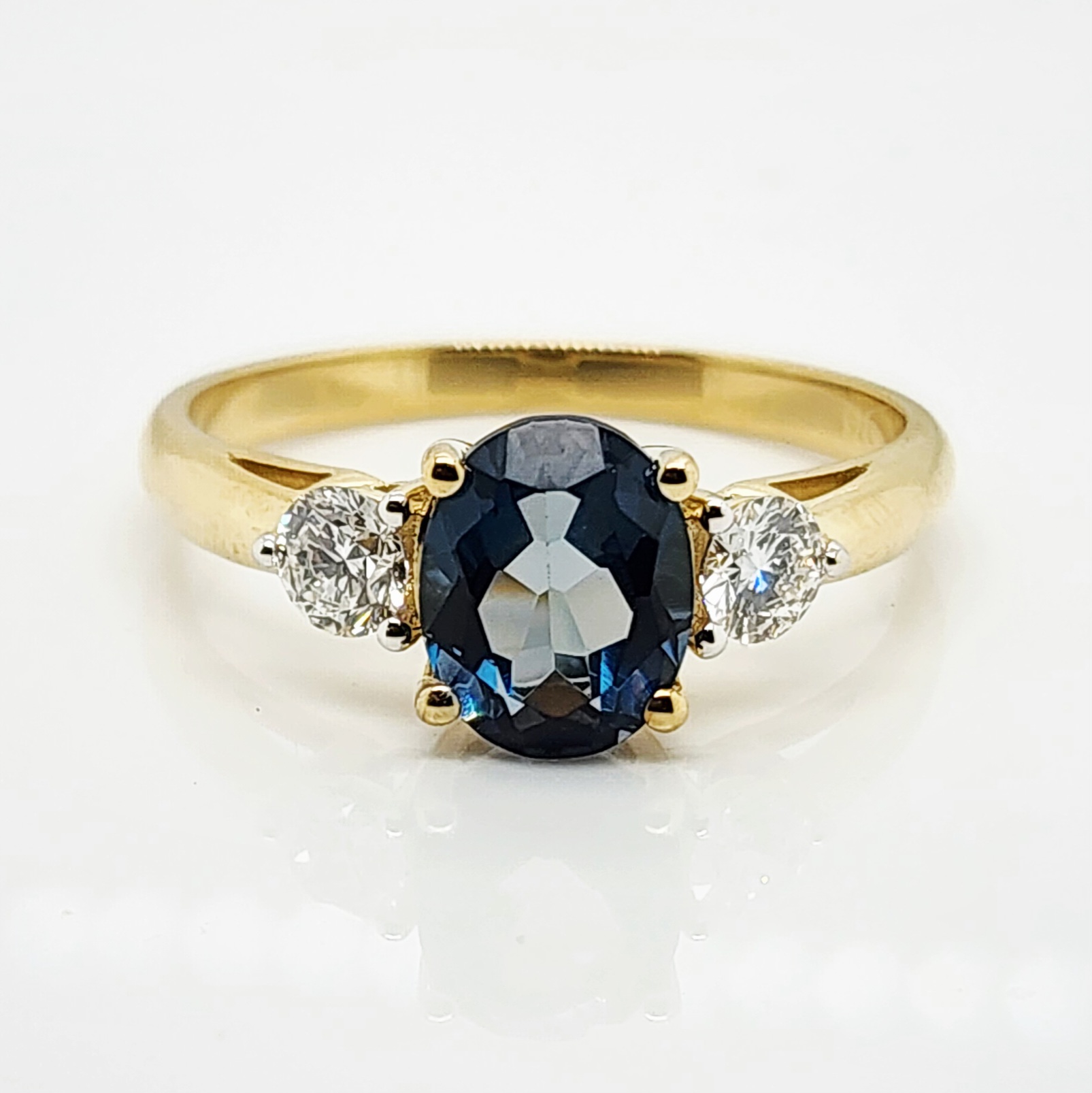 9ct Yellow Gold 7 x 9 Oval London Blue Topaz with 0.50ct LAB Diamonds - D/A468LBTLGD Greenstone?Jewellery 
