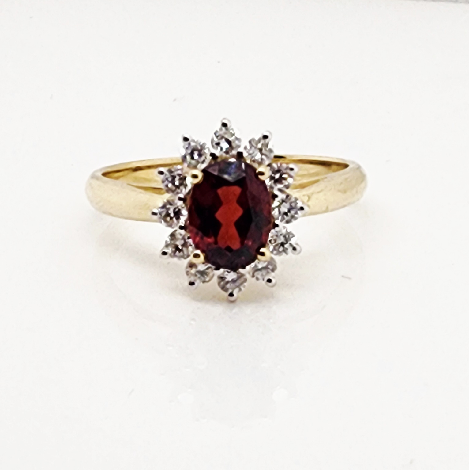 9ct Yellow Gold 6 x 8 Oval Garnet with 0.54ct LAB Diamond Halo Setting - D/A469GARLGD Greenstone?Jewellery 