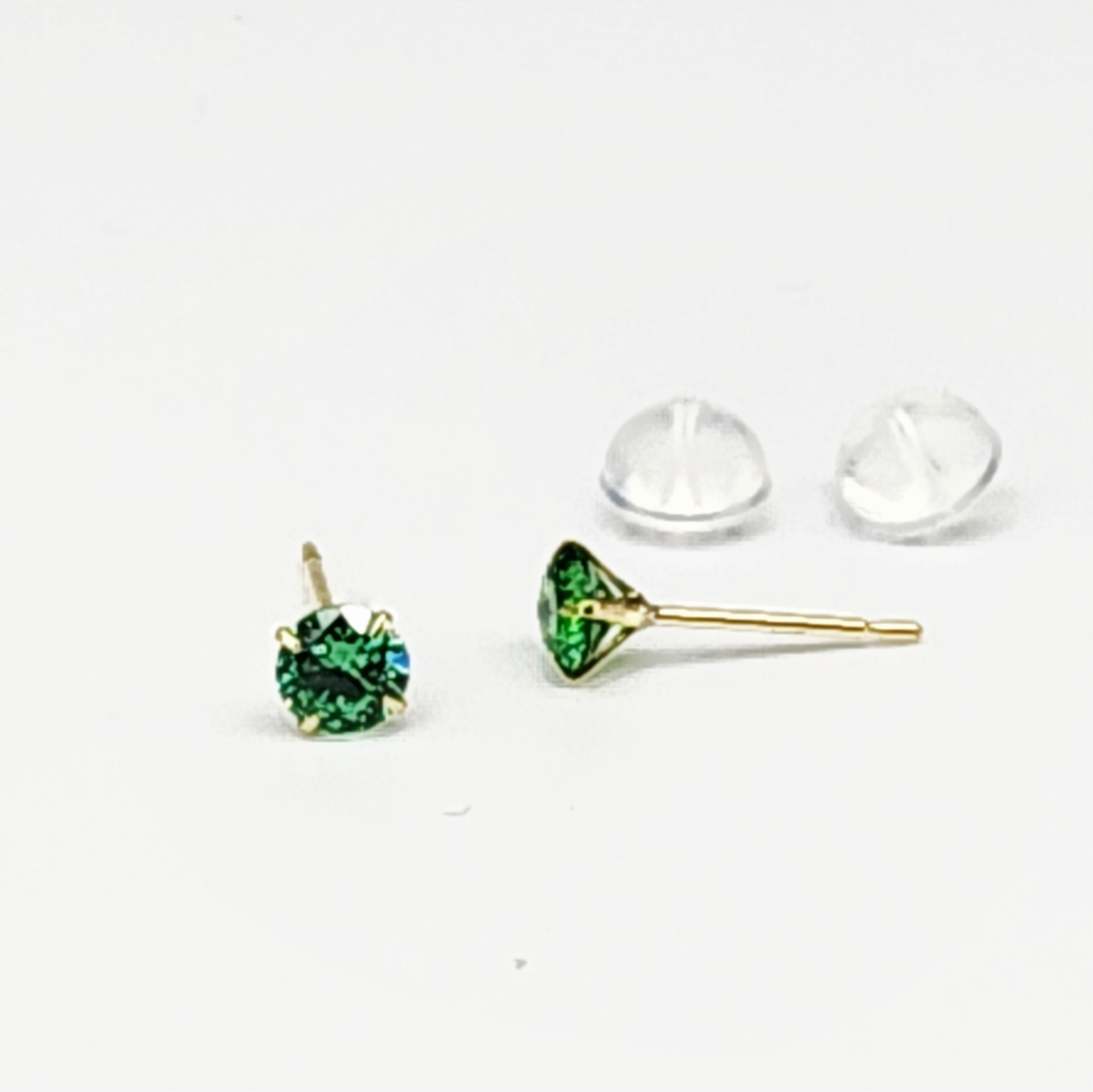 18ct Yellow Gold 4mm Round 4 Claw Emerald Coloured Cubic Zirconia Stud Earrings - K18CZGREEN Gold Earrings 