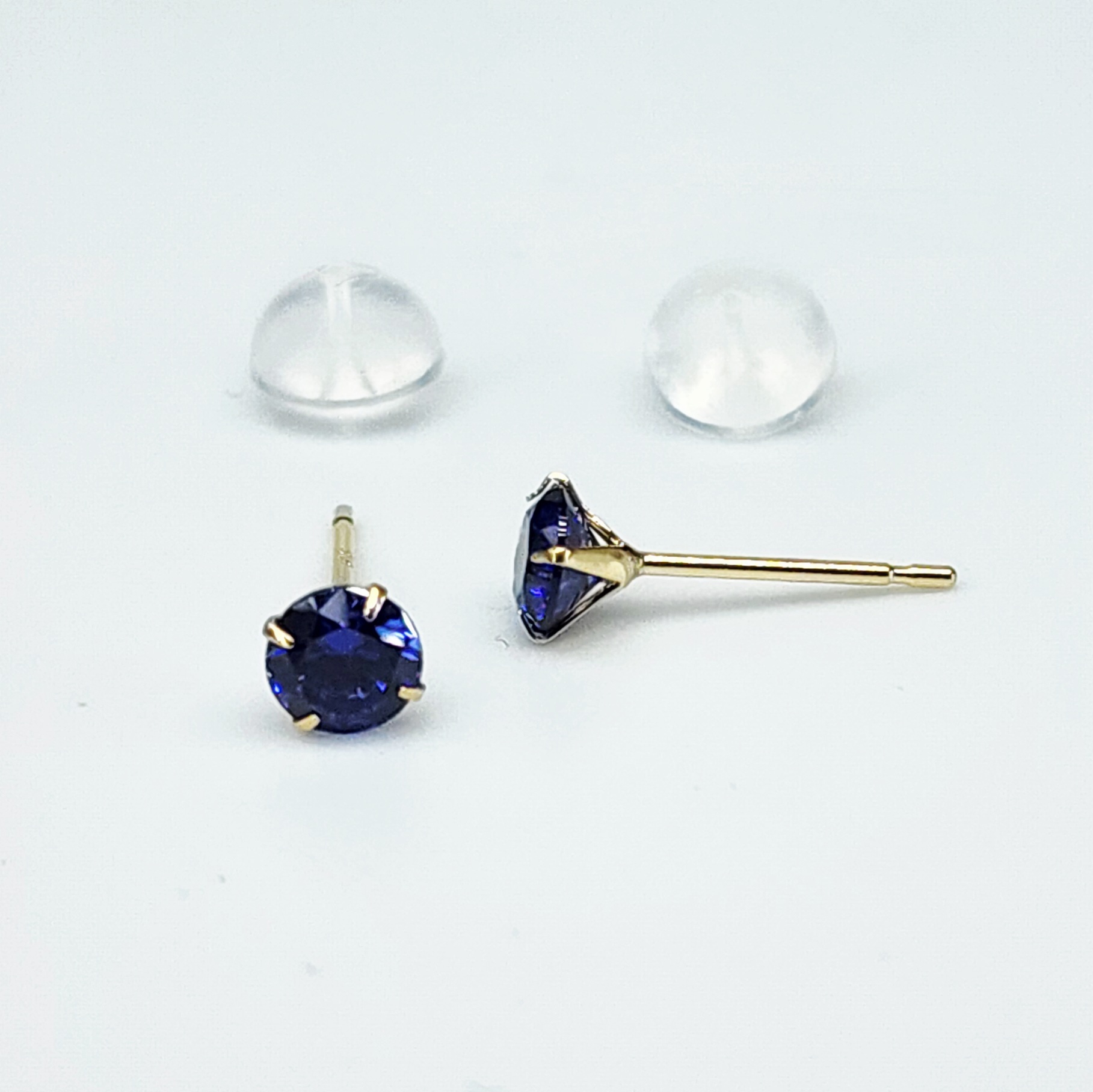 18ct Yellow Gold 4mm Round 4 Claw Blue Sapphire Coloured Cubic Zirconia Stud Earrings - K18CZBLSAP Gold Earrings 