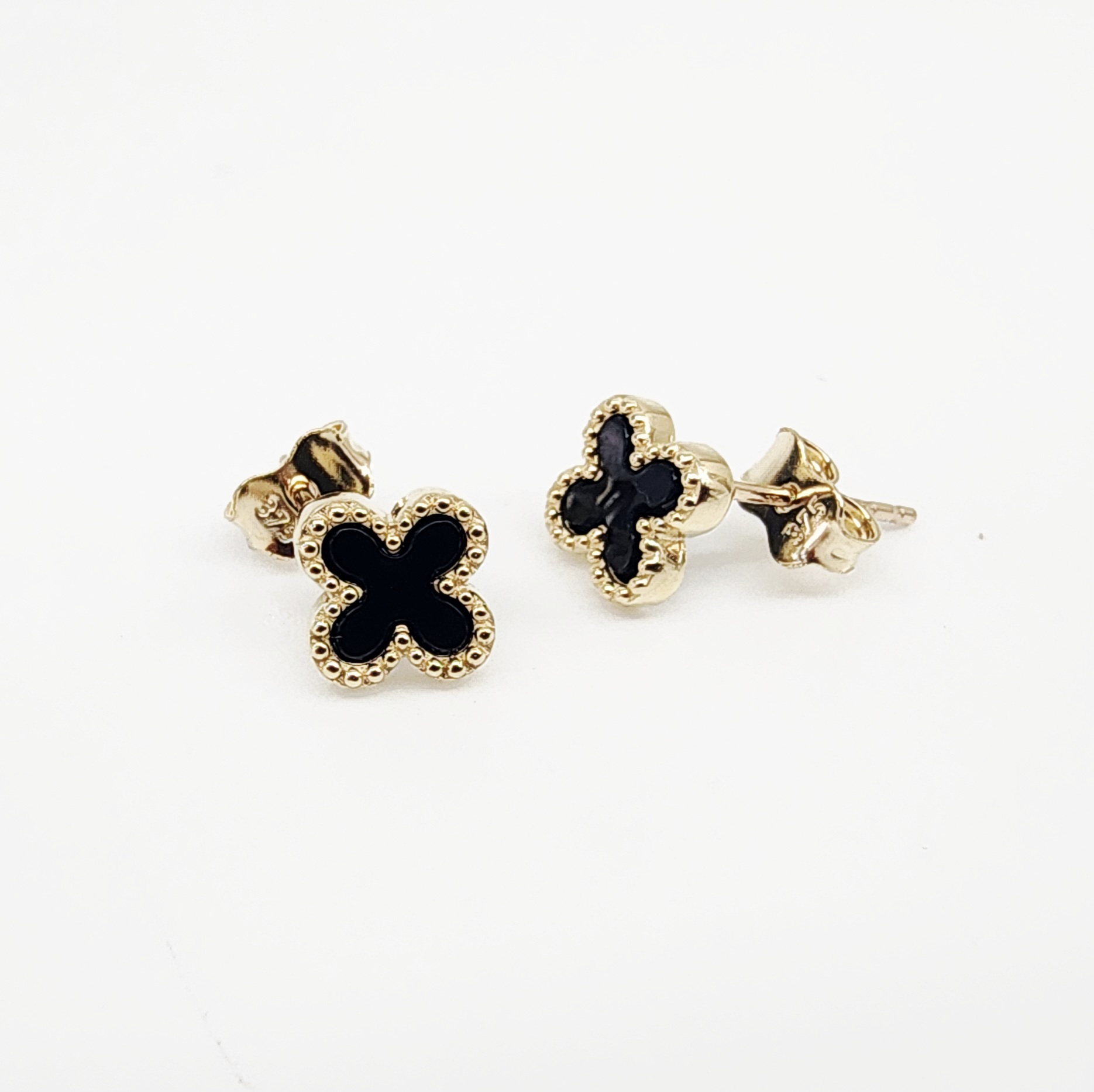 9ct Yellow Gold Black Onyx Clover Stud Earrings - 9YE0755OX Greenstone?Jewellery 