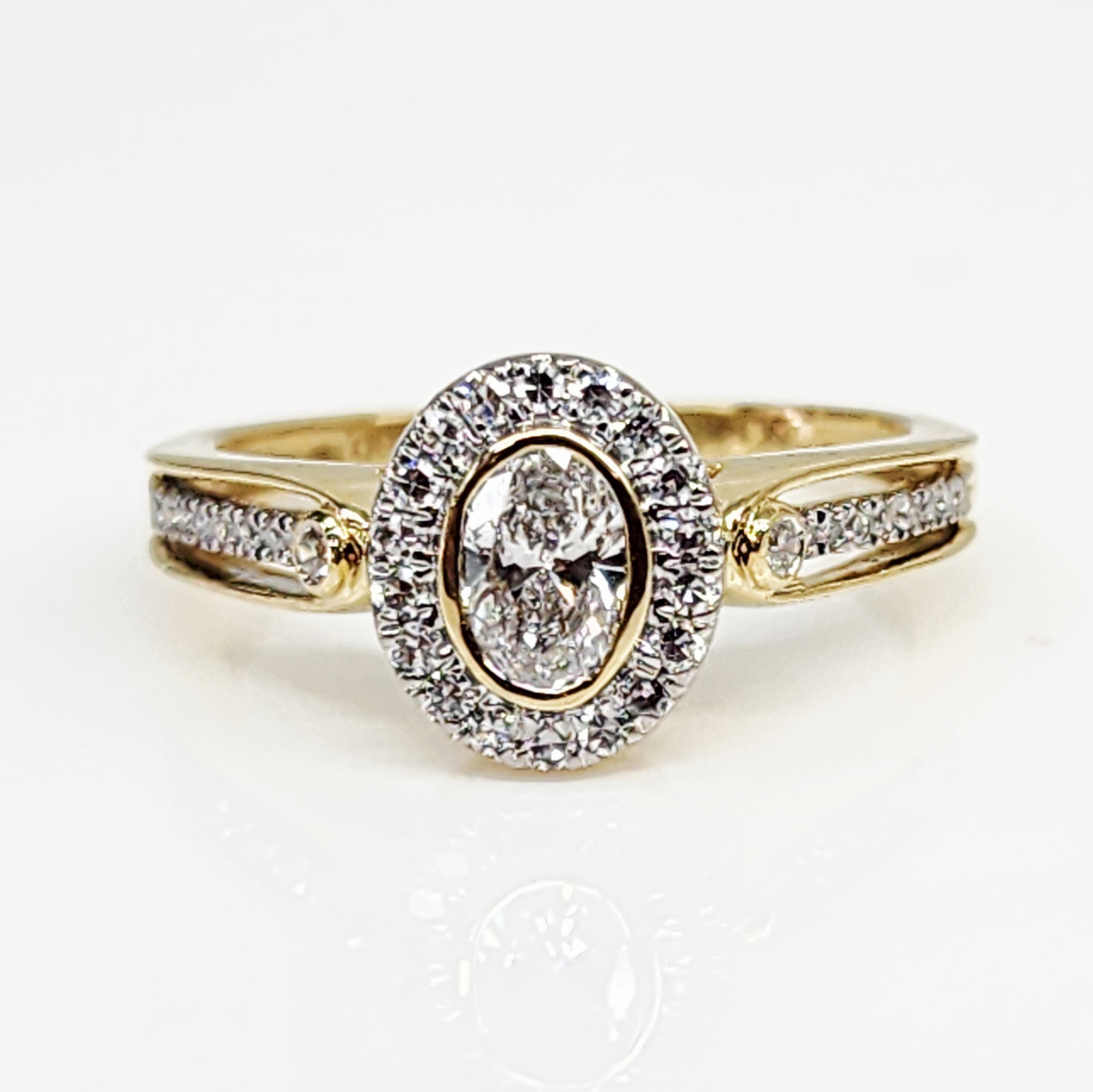 14ct Yellow Gold Lab Grown Diamond Engagement Ring 0.50ct TDW EF/VS – Oval Cut with Halo - LGR44068 Gold Earrings 14ct Yellow Gold Lab Grown Diamond Engagement Ring 0.50ct TDW EF/VS – Oval Cut with Halo - LGR44068 Gold Earrings