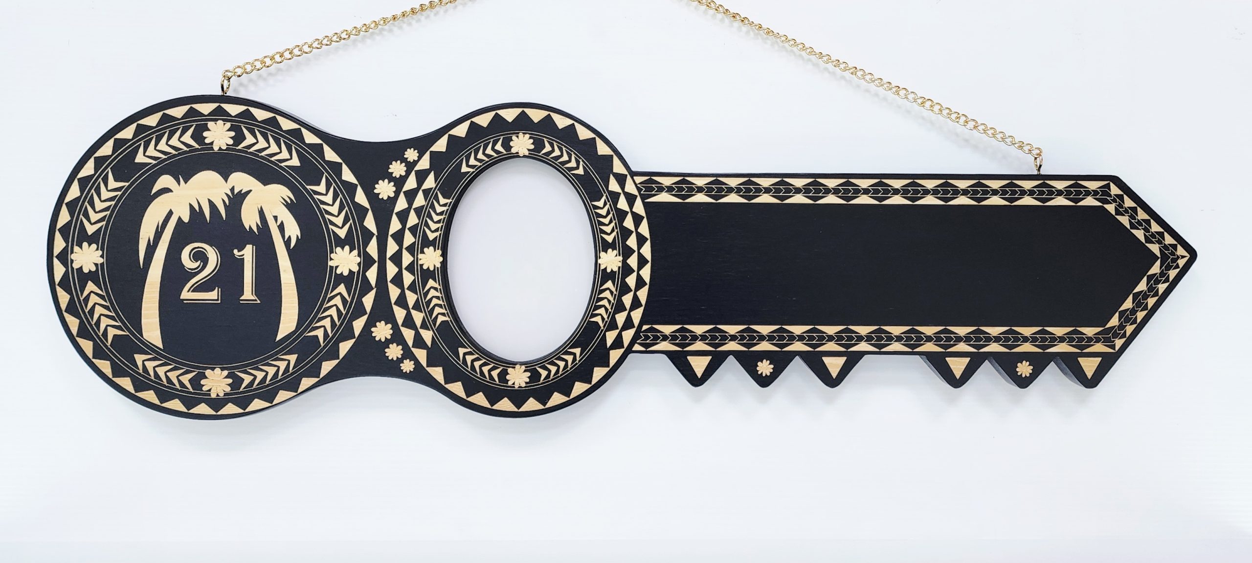 Island Design Wooden Birthday Key with "Two Palm Trees" & "21" Laser Engraved – SJ2513BLK 21st Keys Island Design Wooden Birthday Key with "Two Palm Trees" & "21" Laser Engraved – SJ2513BLK 21st Keys